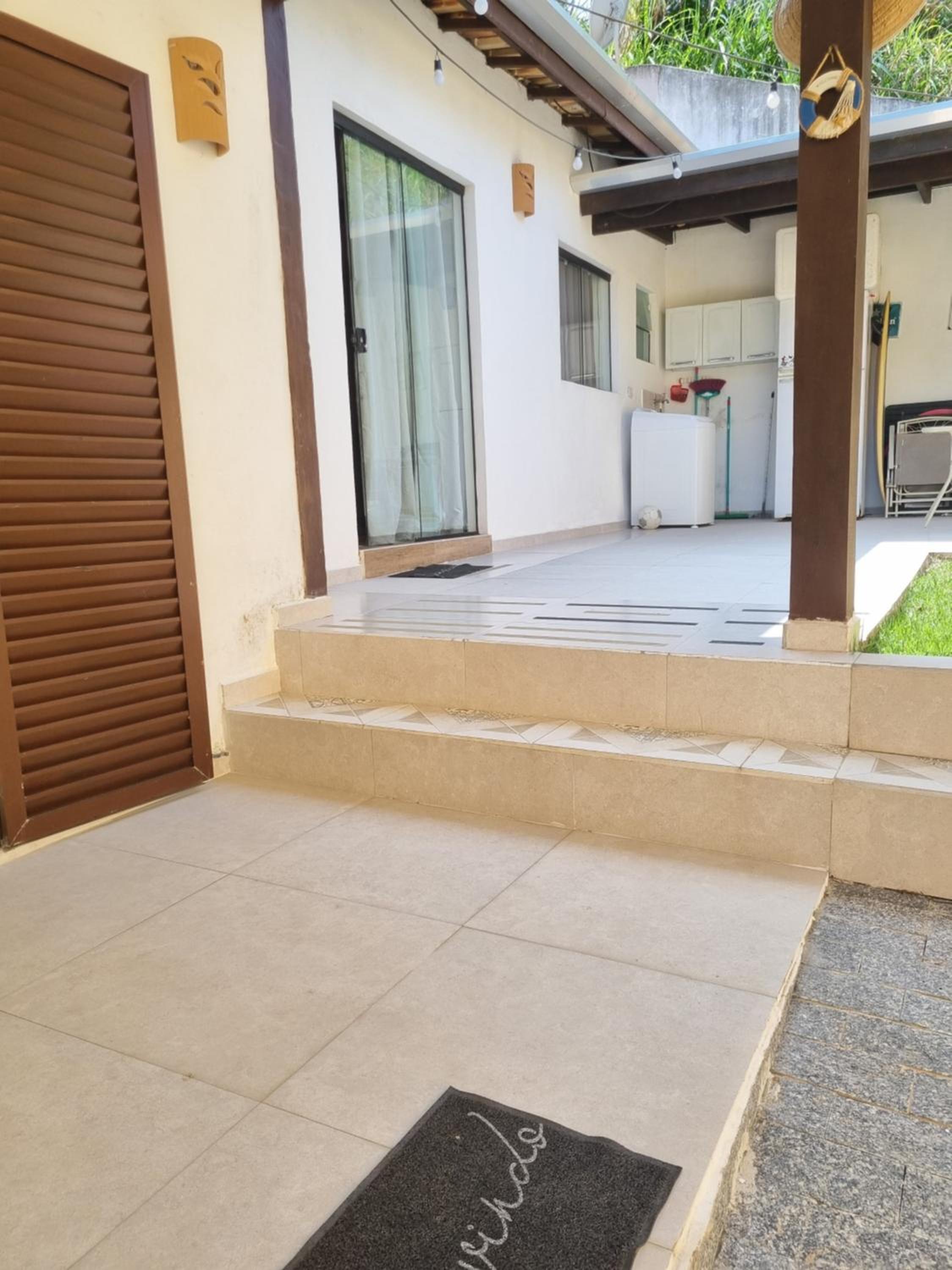 Cantinho para descansar à 200mts da praia.
