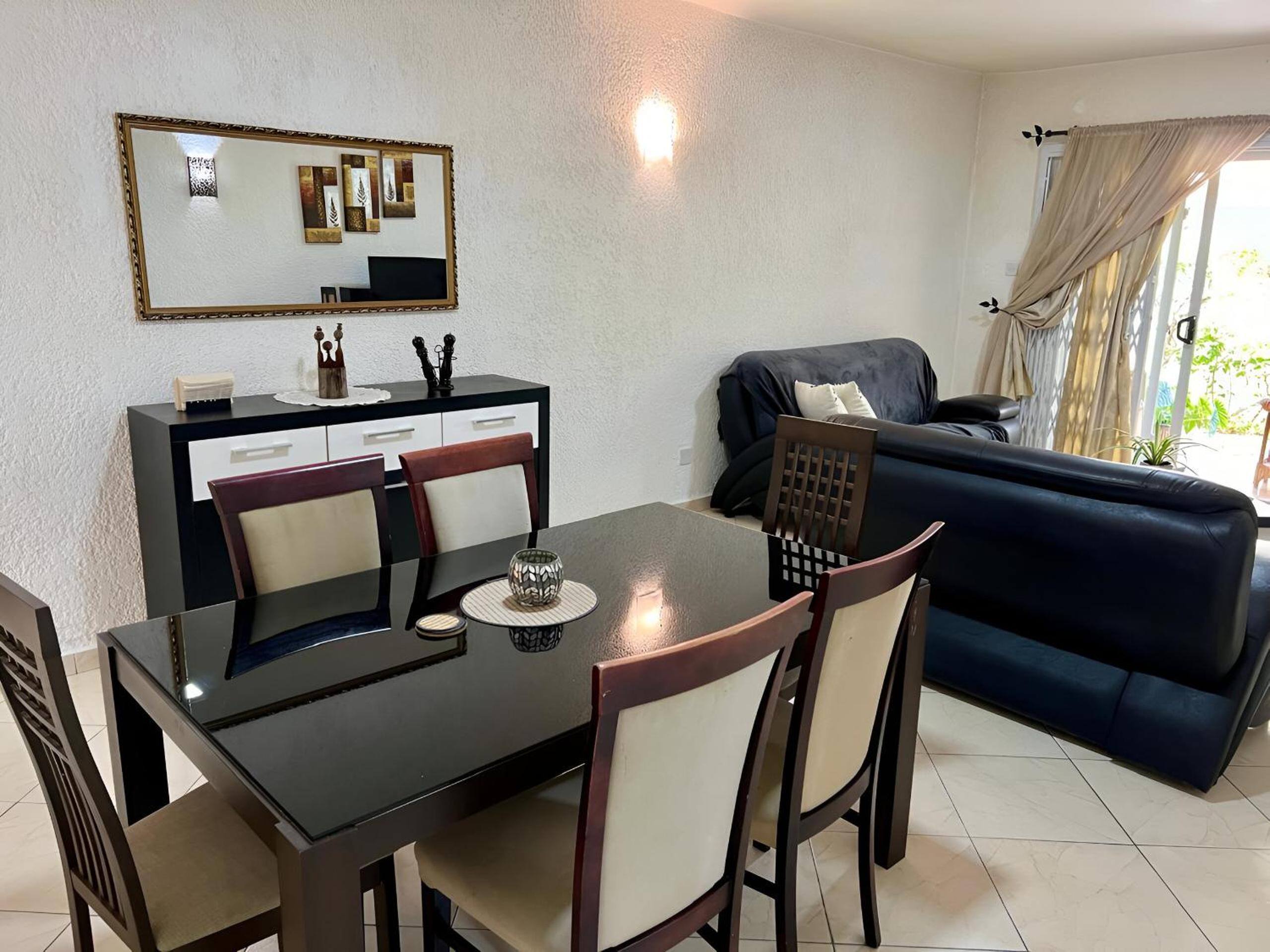 Sea Sand Sun- Entire Modern Ground Floor apartment-Close to beach view 2