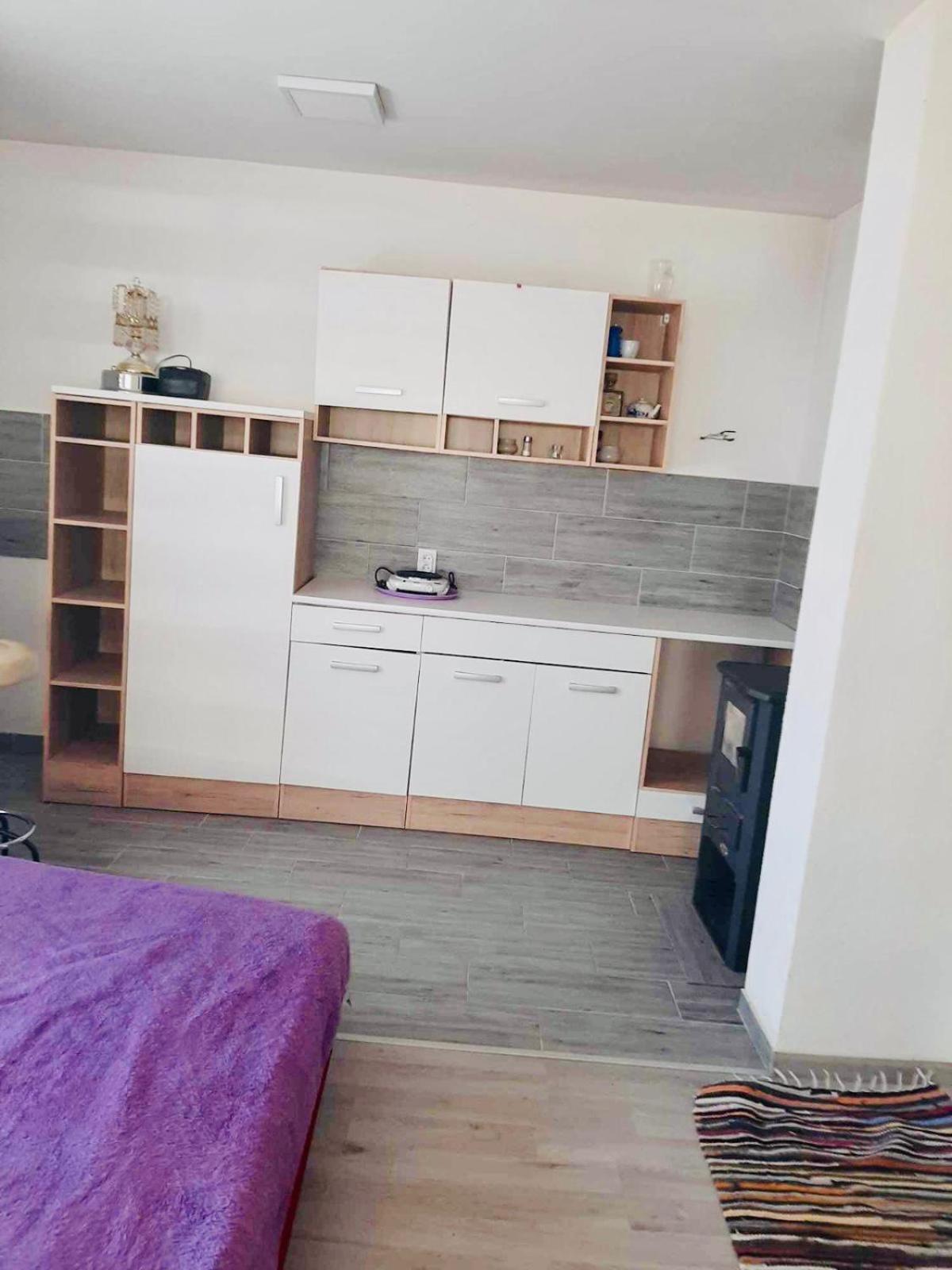 Nina Apartments
