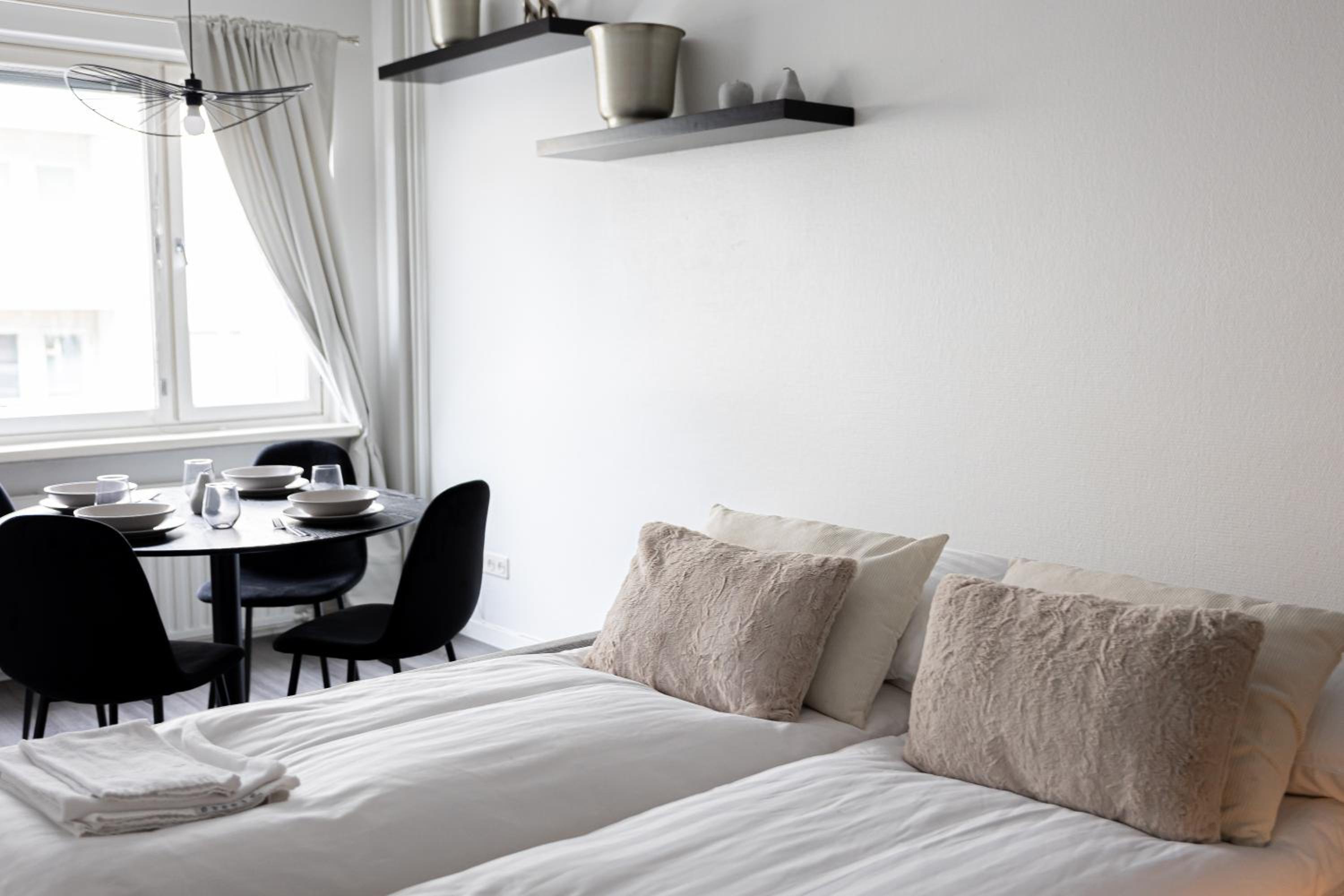 Aurora City Suites