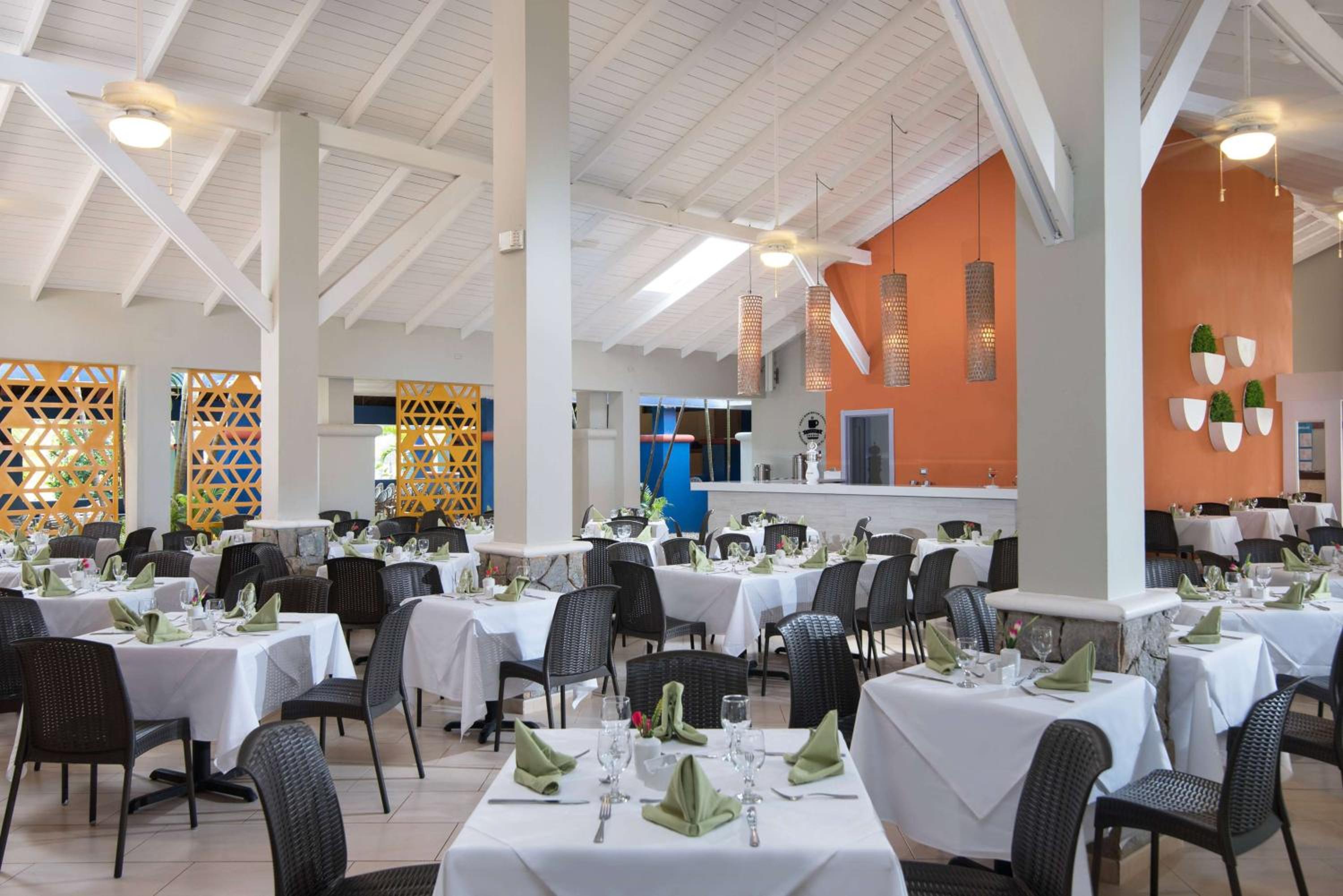 Wyndham Alltra Samana All Inclusive Resort