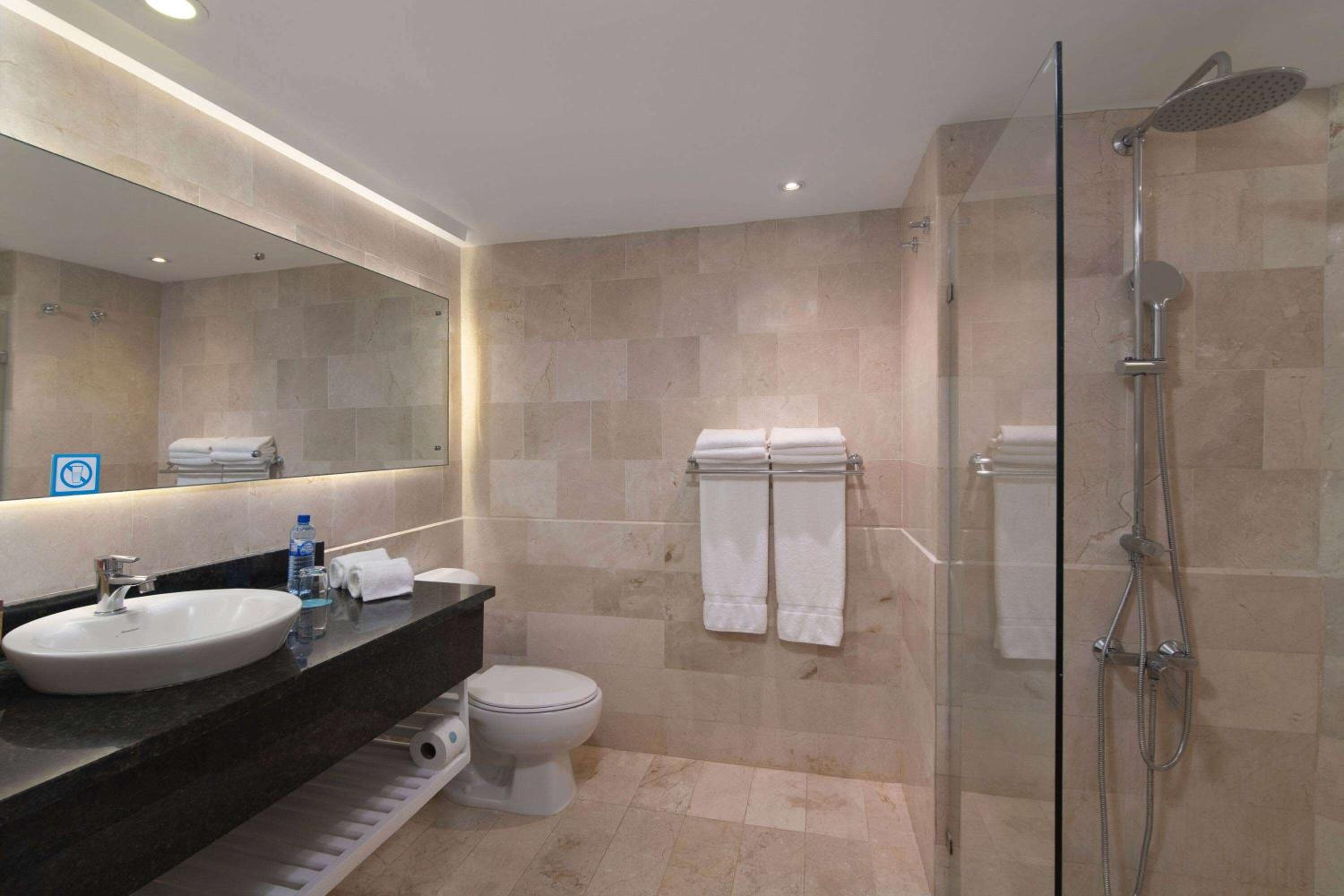 Wyndham Alltra Samana All Inclusive Resort