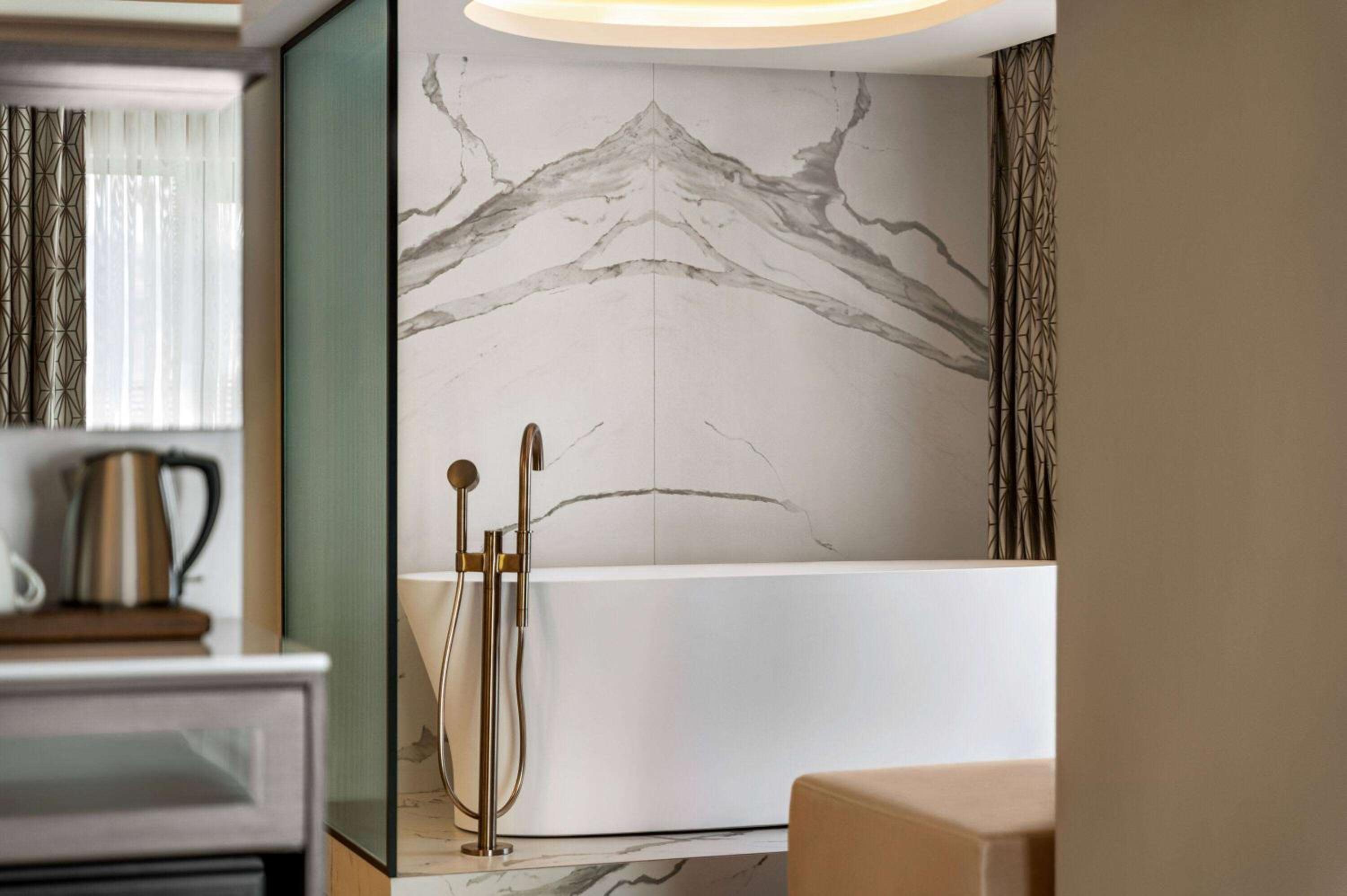 Boreas Hotel, Trademark Collection by Wyndham - Image 15