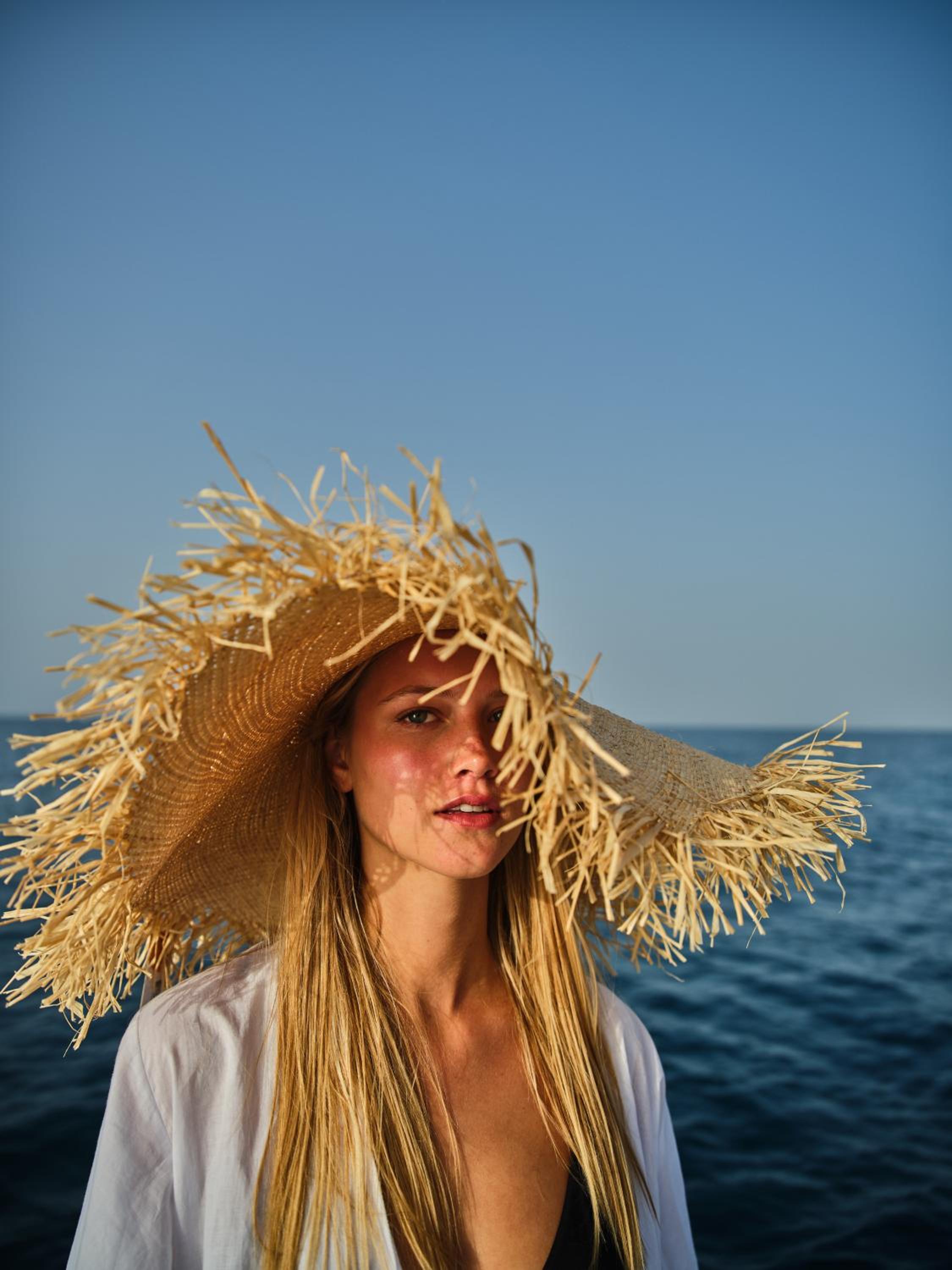 Avali, Mar-Bella Collection