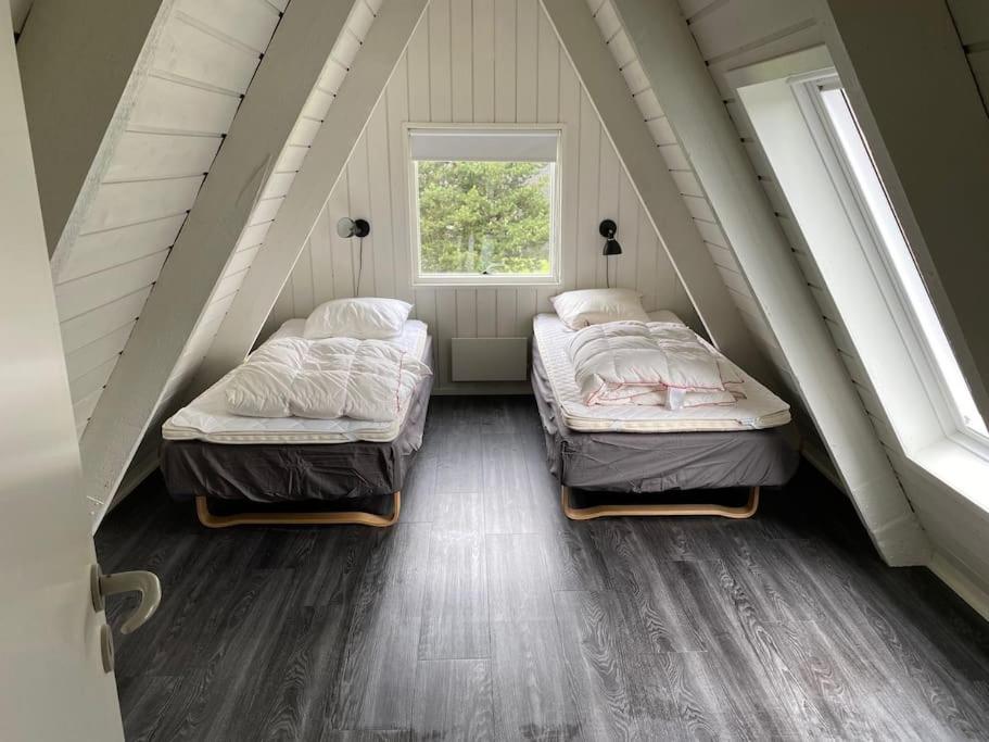 Skønt Sommerhus Golfhytte midt i skønne omgivelser