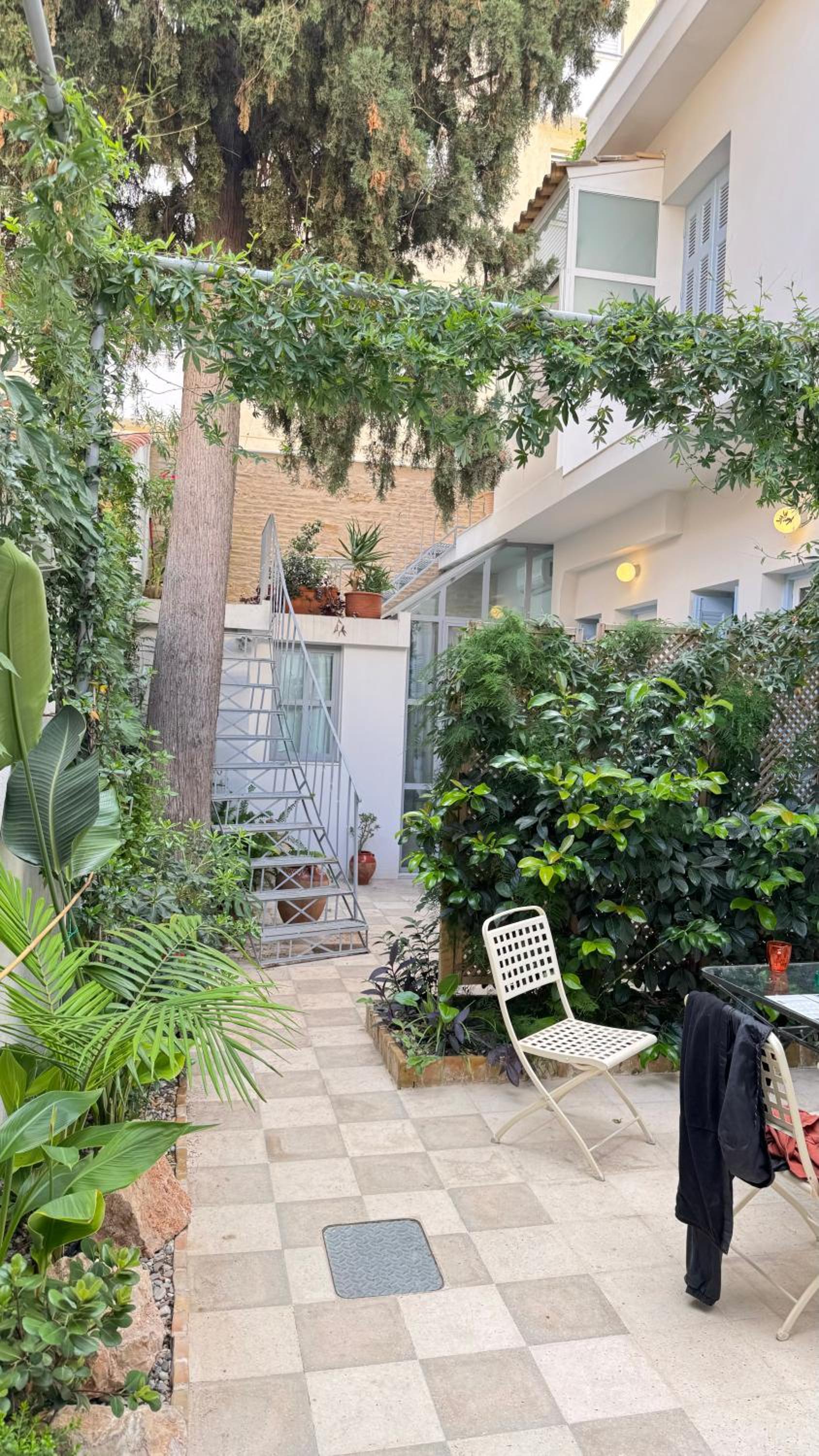 ERMAGORA house studio