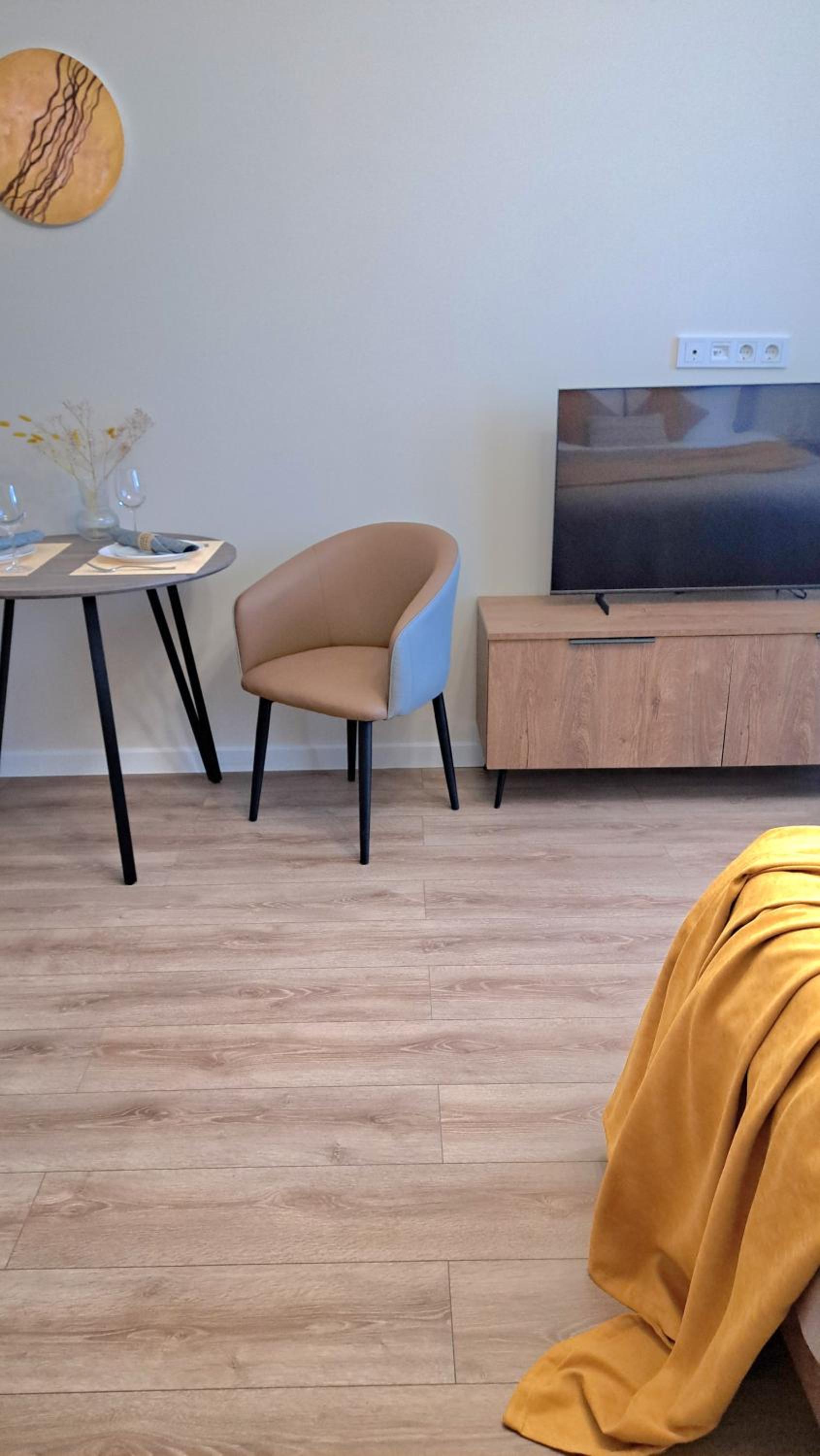 Exclusive sunny apartment
