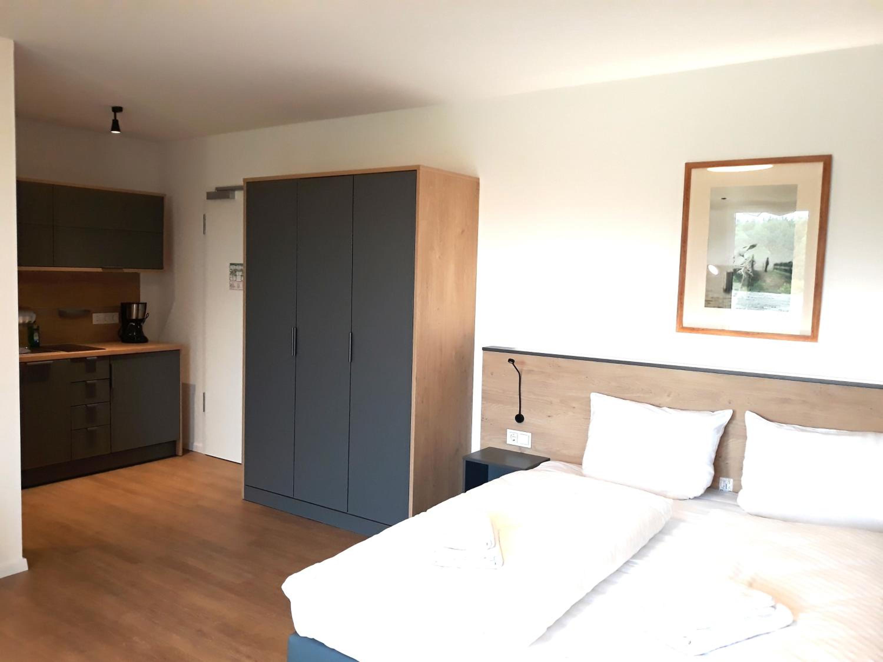 Komfort trifft Idylle - Ferienwohnung mit Seeblick