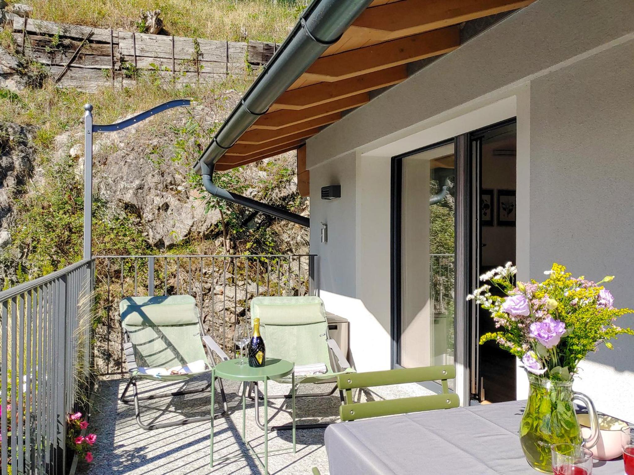 Dascio Salute Ferienwohnung mit Panorama Balkon am See
