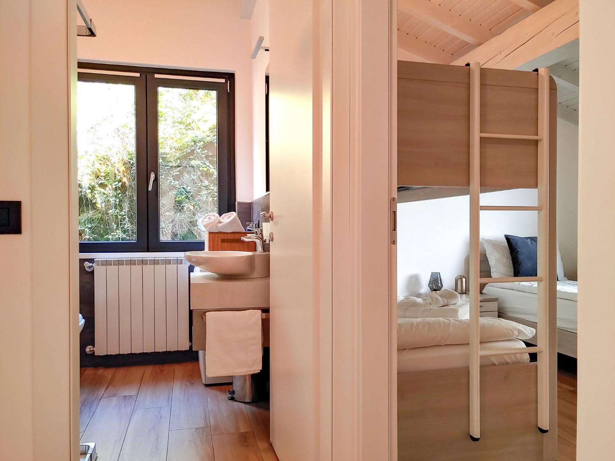 Dascio Salute Ferienwohnung mit Panorama Balkon am See