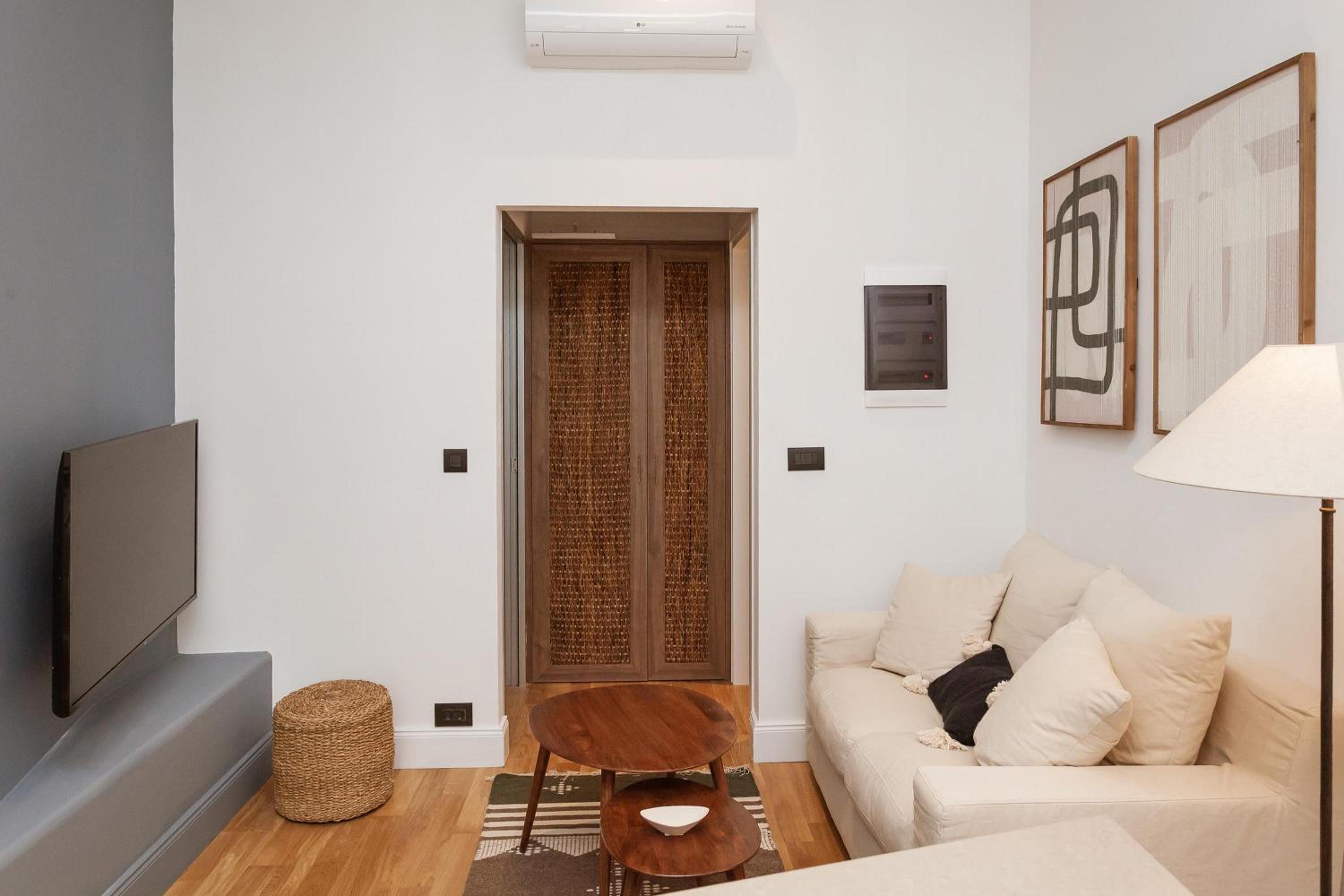 Zerania Suites