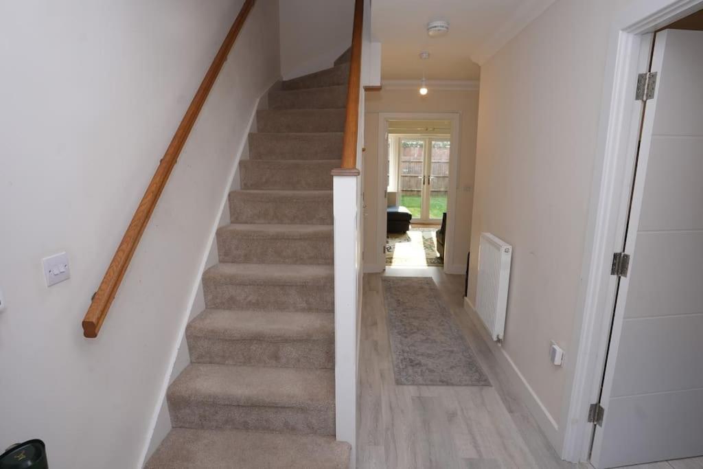 Luxury 2 bed house in Reading view 4