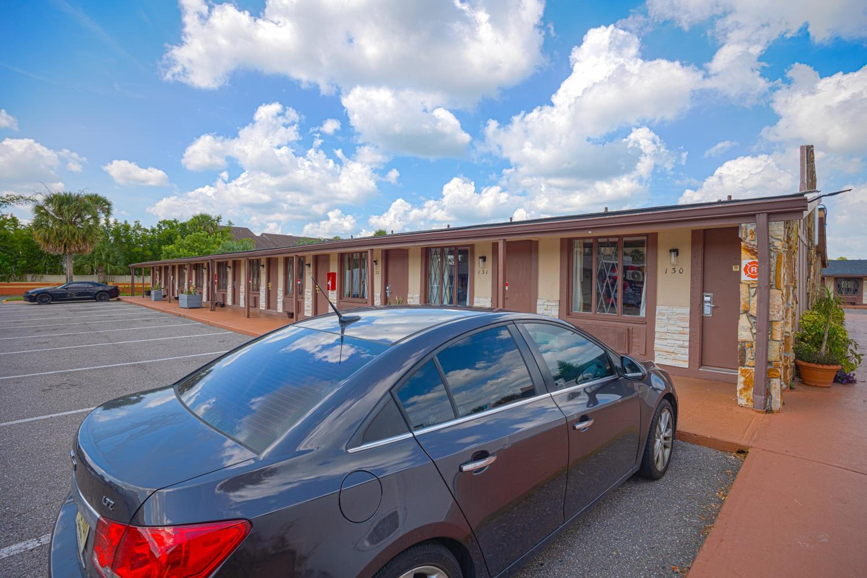 Liberty Inn and Suites Kissimmee near Disney World
