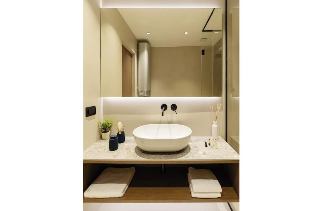 Luxury Two Bedroom Amari Apartment, Dubrovnik