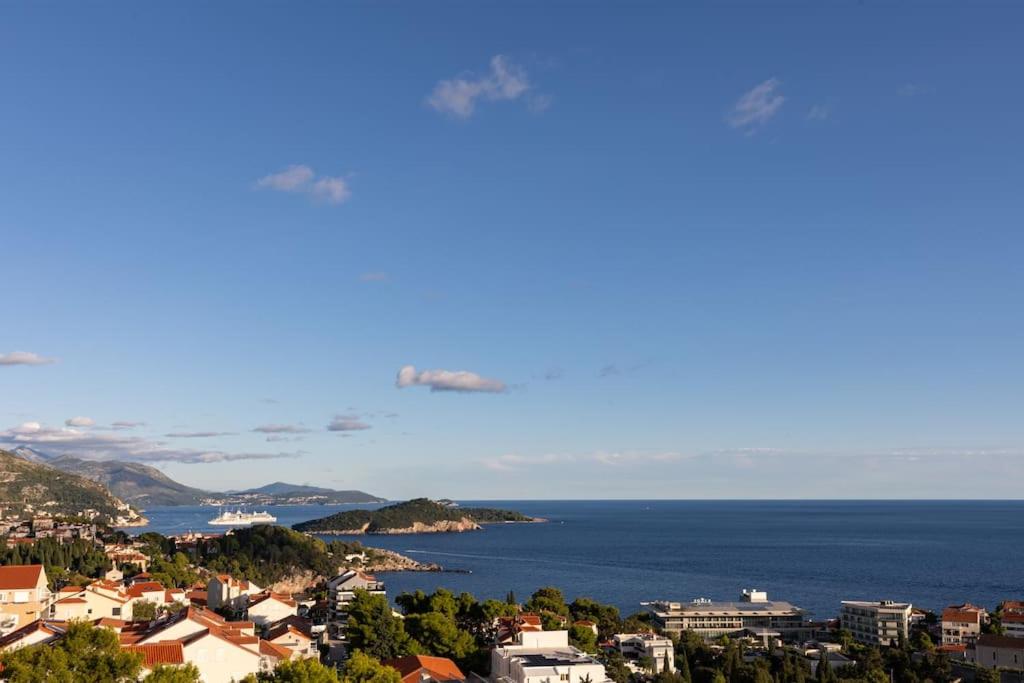 Luxury Two Bedroom Amari Apartment, Dubrovnik