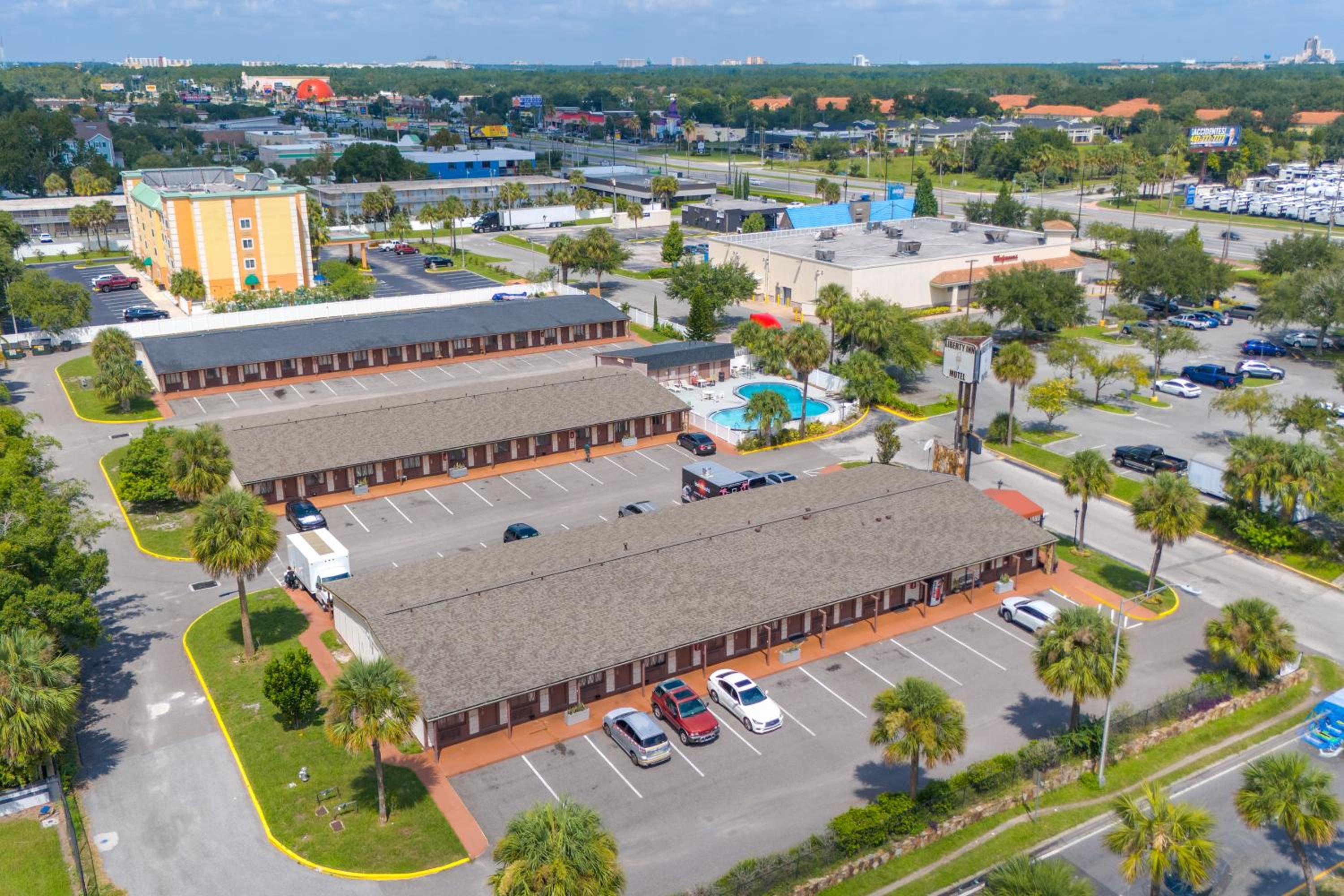 Liberty Inn and Suites Kissimmee near Disney World
