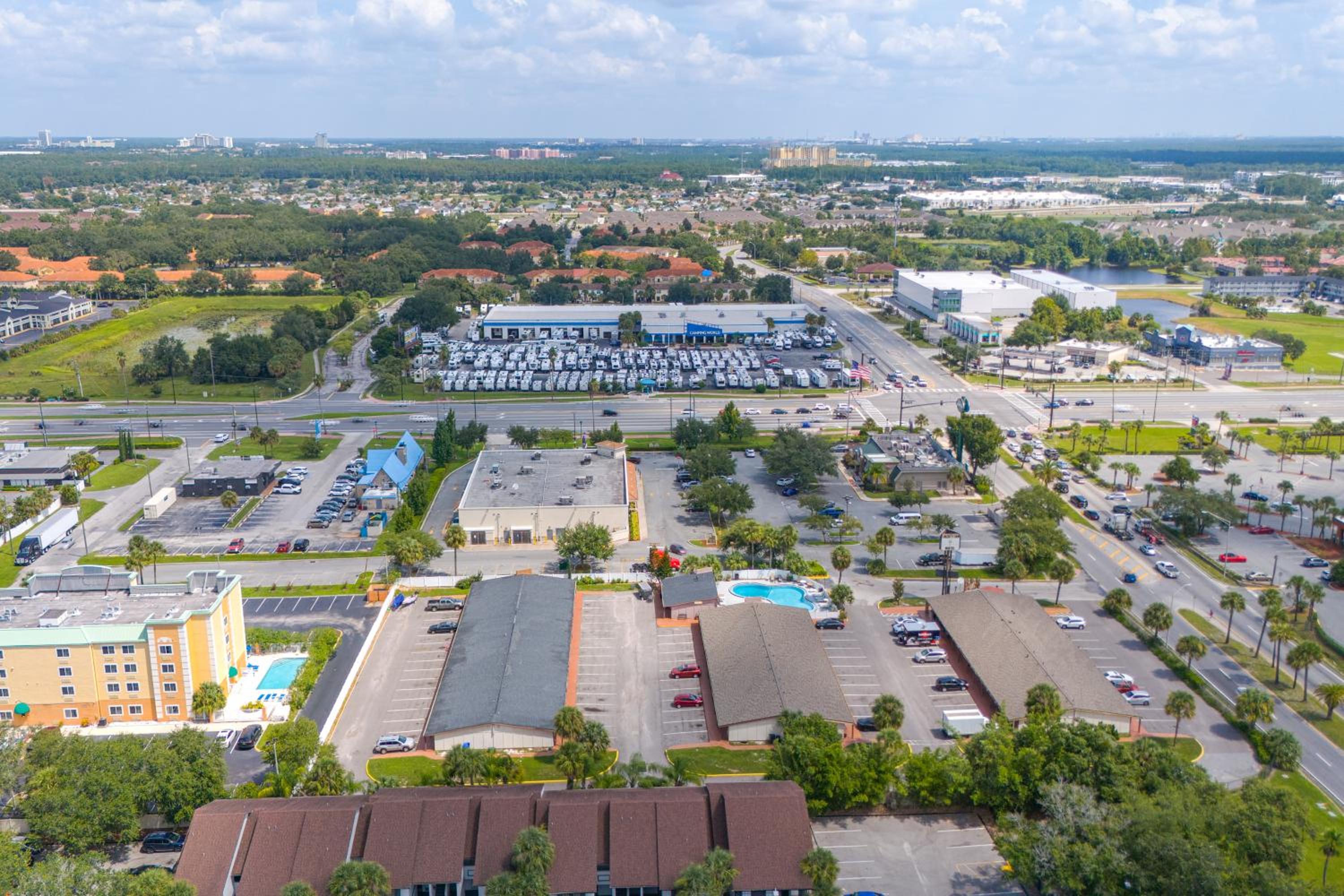 Liberty Inn and Suites Kissimmee near Disney World