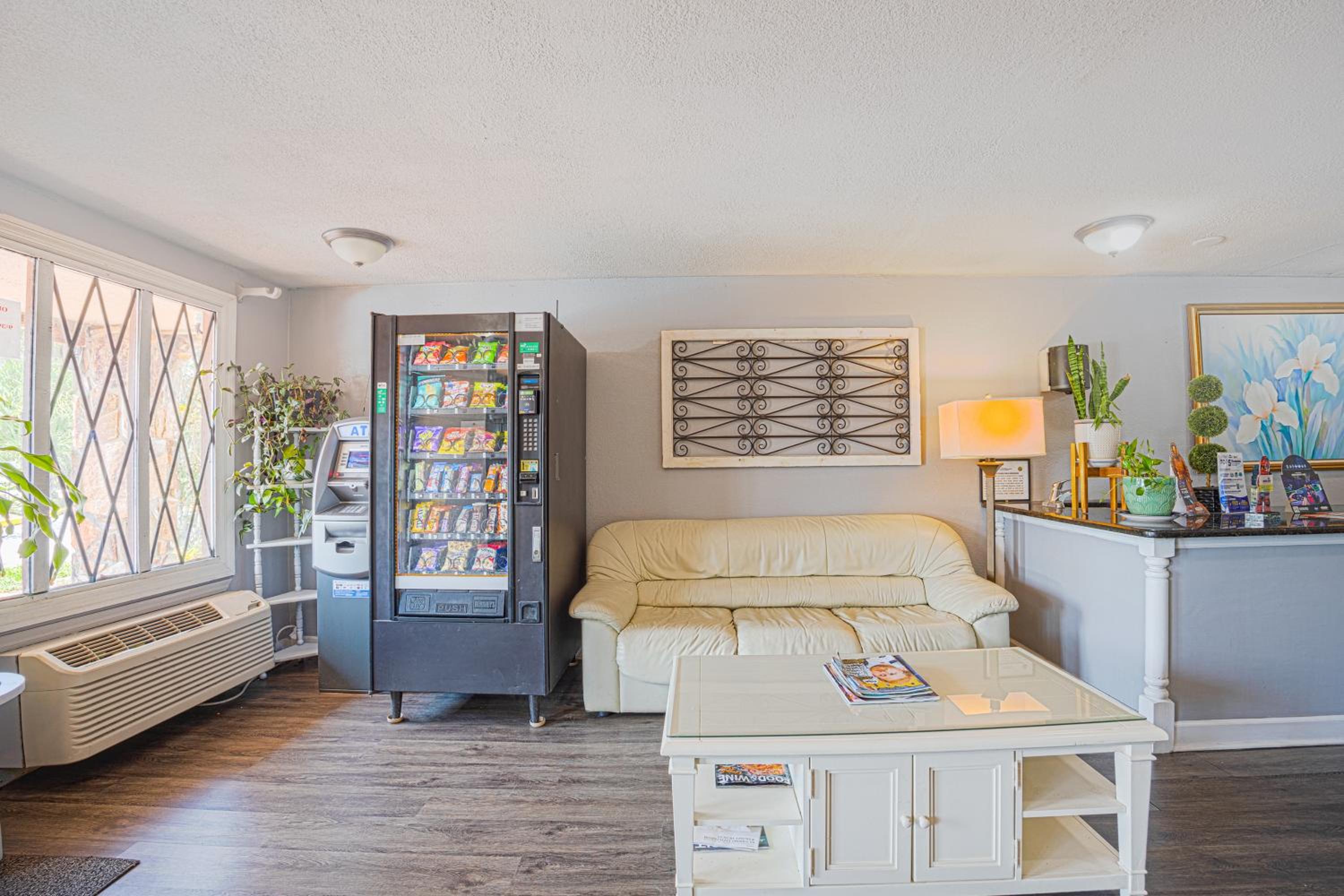 Liberty Inn and Suites Kissimmee near Disney World