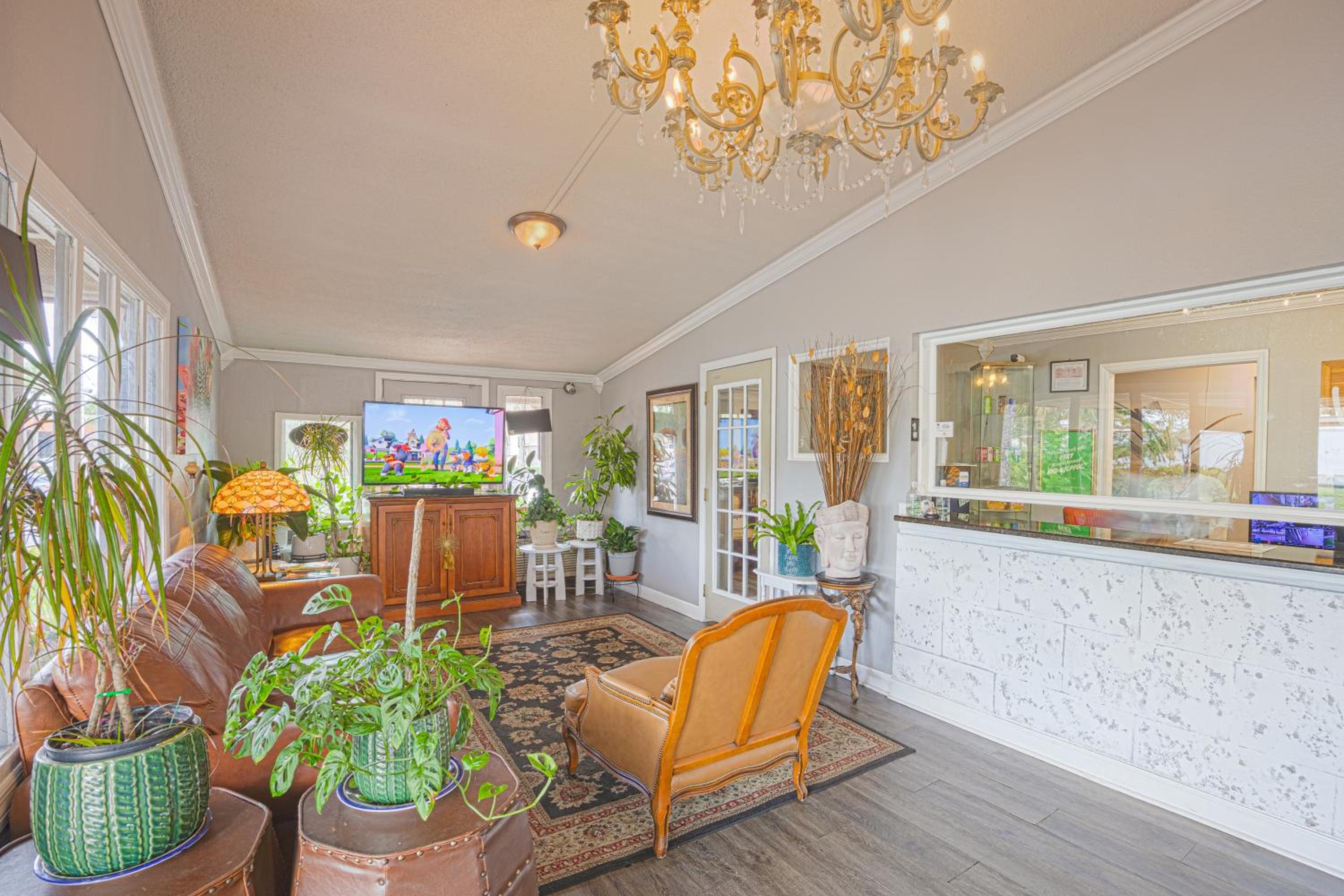 Liberty Inn and Suites Kissimmee near Disney World