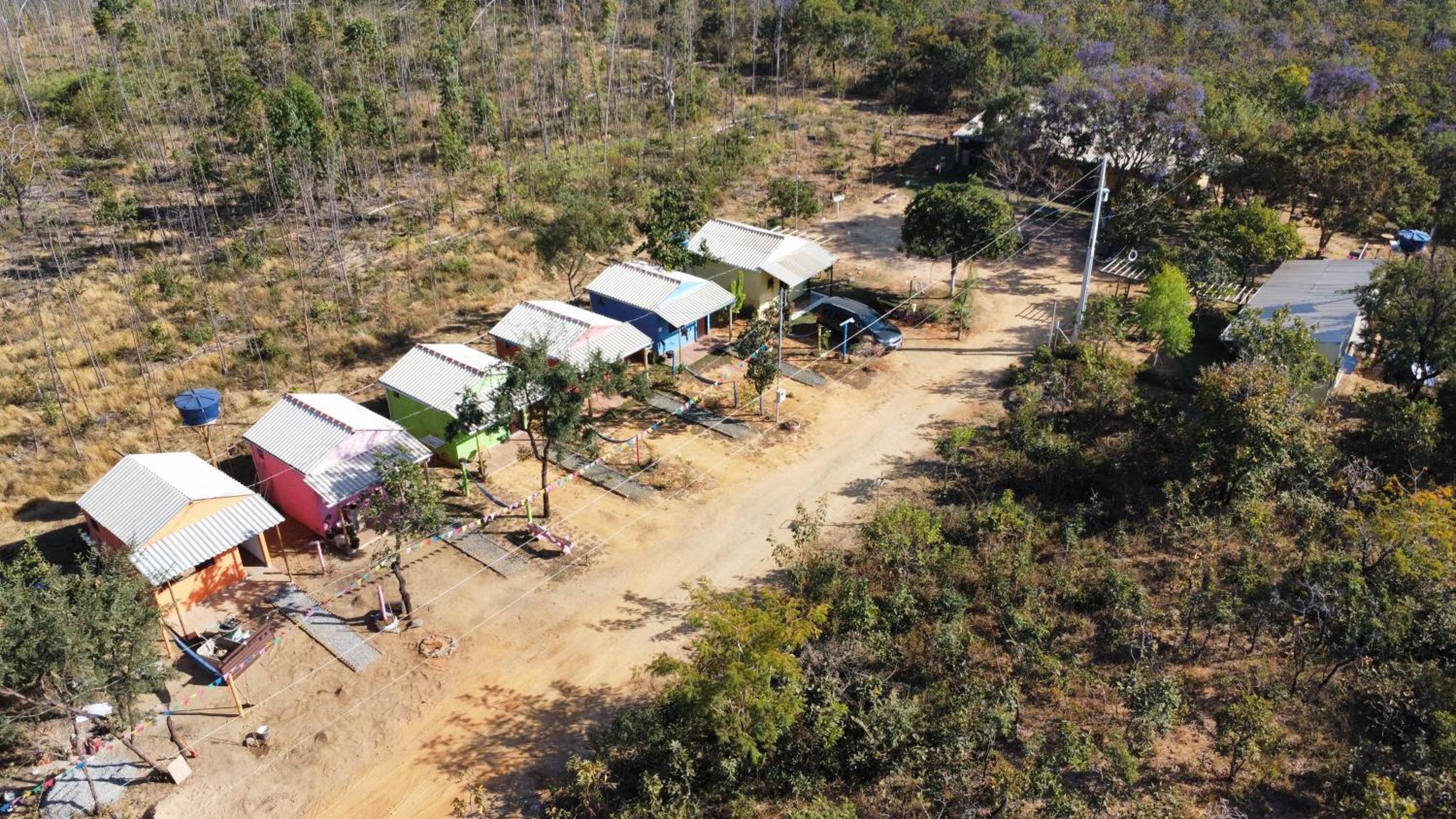 Pousada Sitio do Terrão a 500 metros da BR 040 e a 10 minutos da Prainha