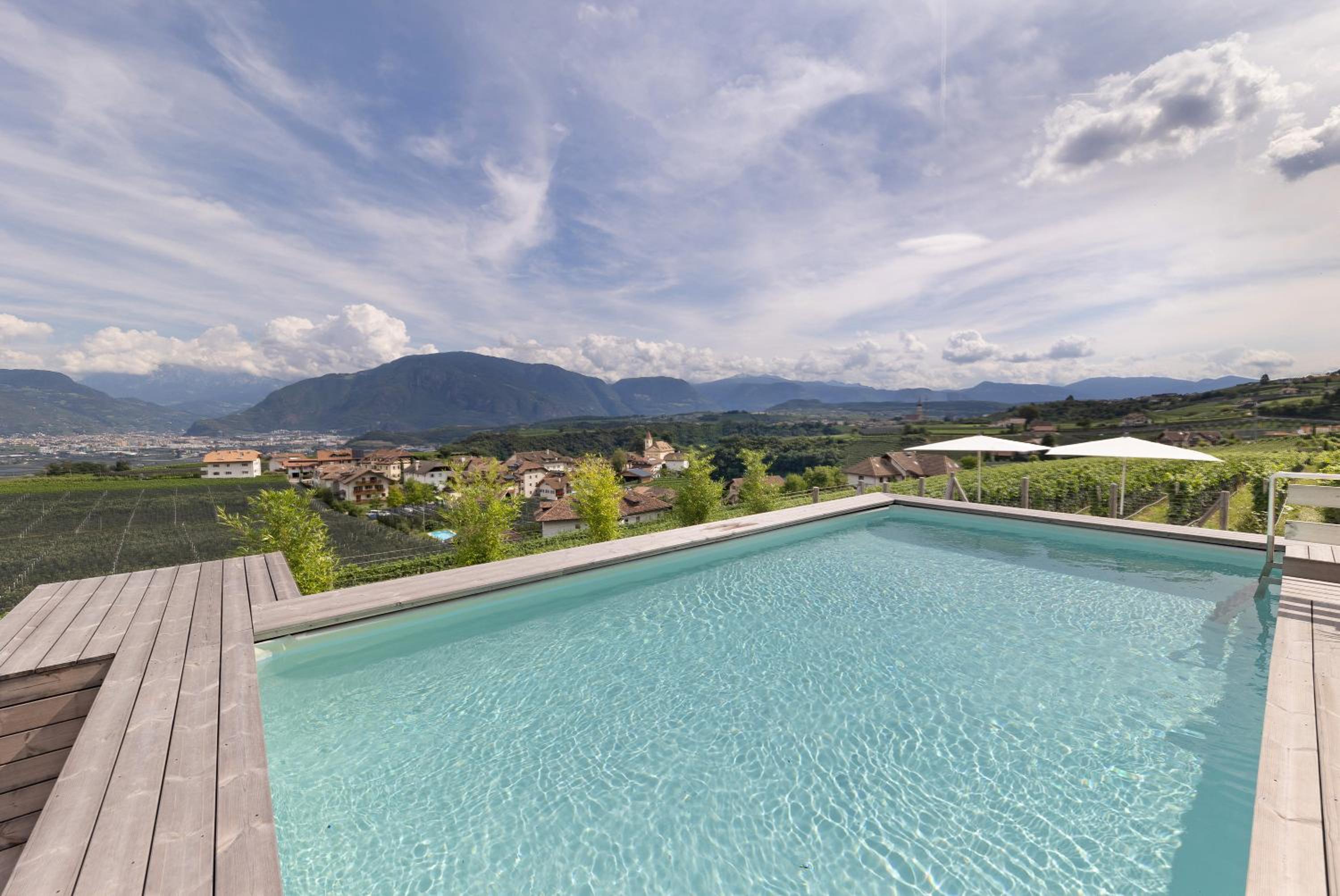 Apartment Weingut Zail view 2