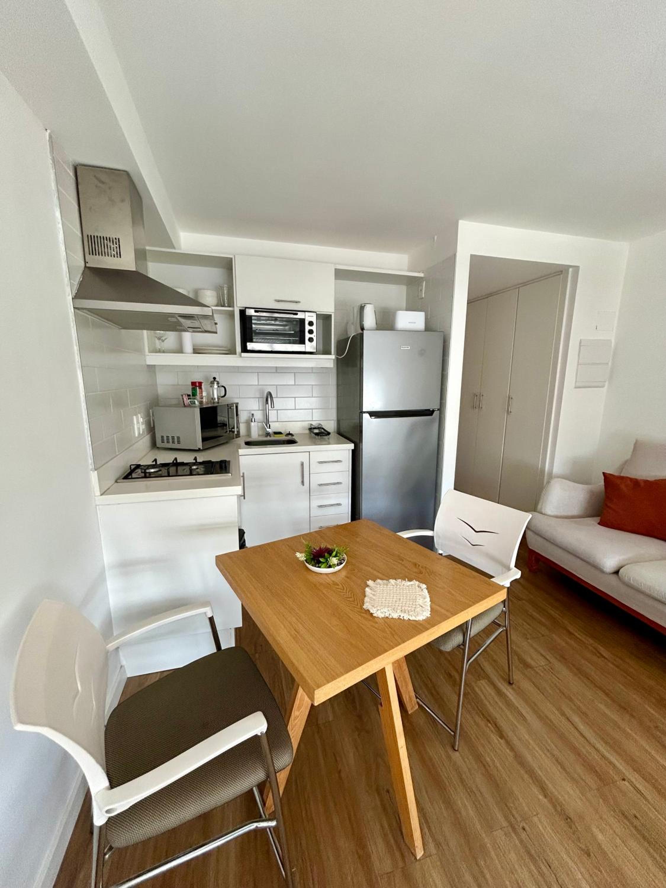 Hermoso monoambiente en Punta Carretas piso 9
