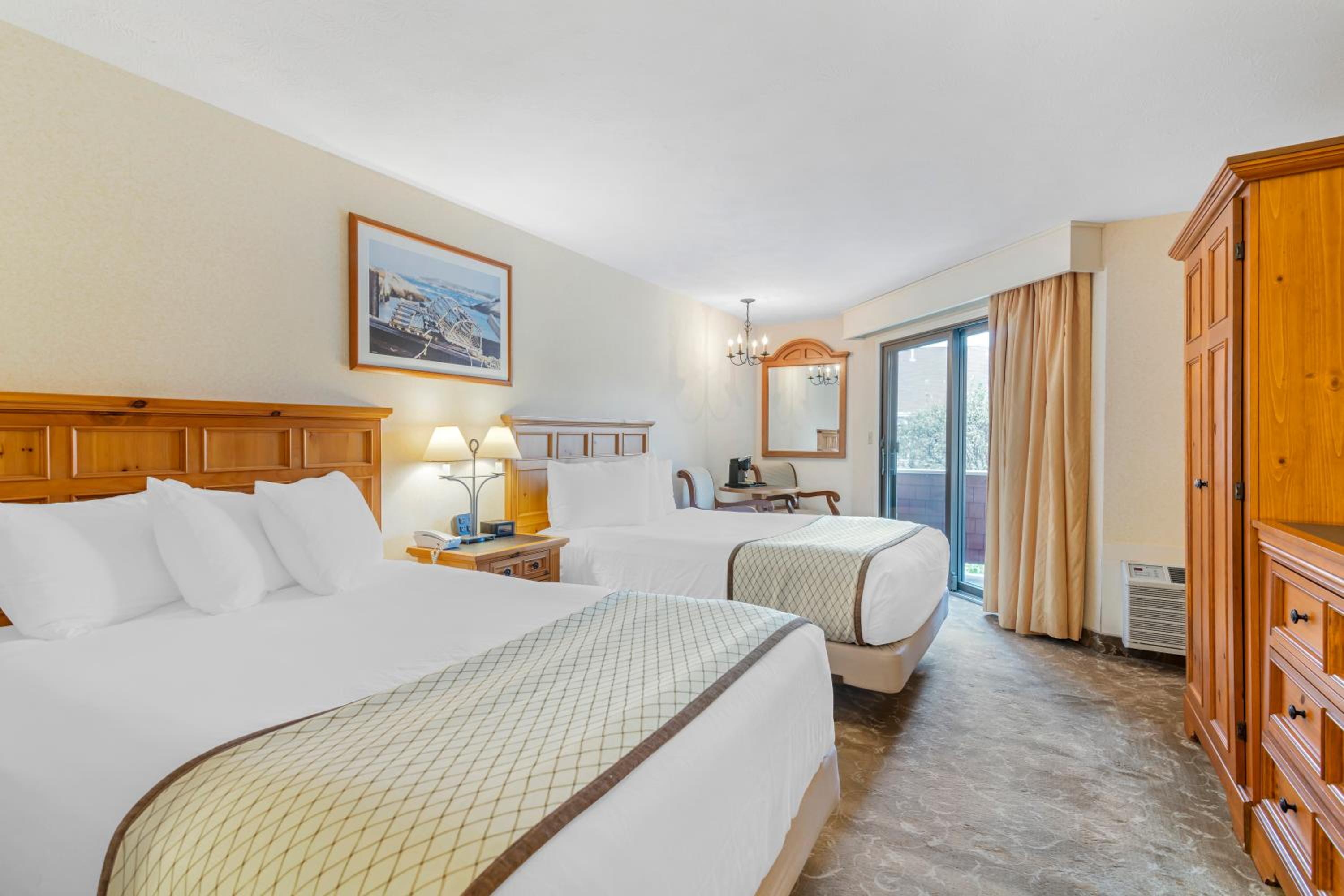 Meadowmere Resort - Property Image 17