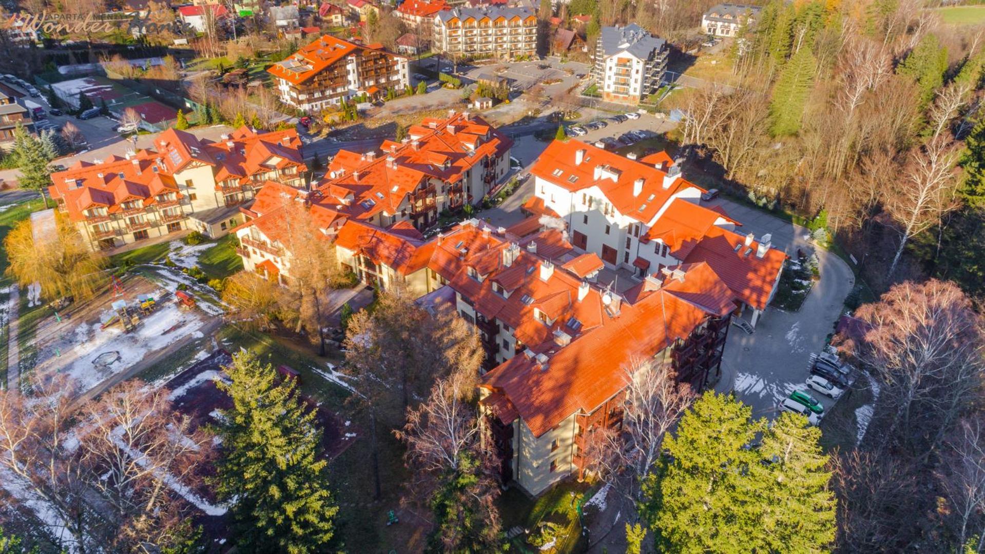Wonder Home - Apartament Cud Malina z kominkiem, klimatyzacją i widokiem na Karkonosze, blisko centrum, stoku, restauracji, aquaparku