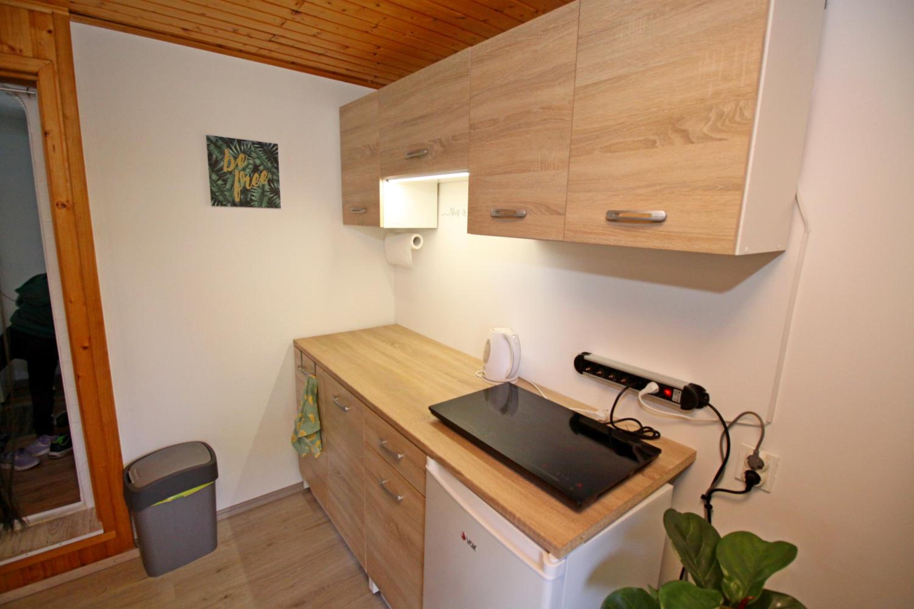 Počitniška kamp hiška Miha, Terme 3000 - VKLJUČENI 2 KOPALNI KARTI view 3
