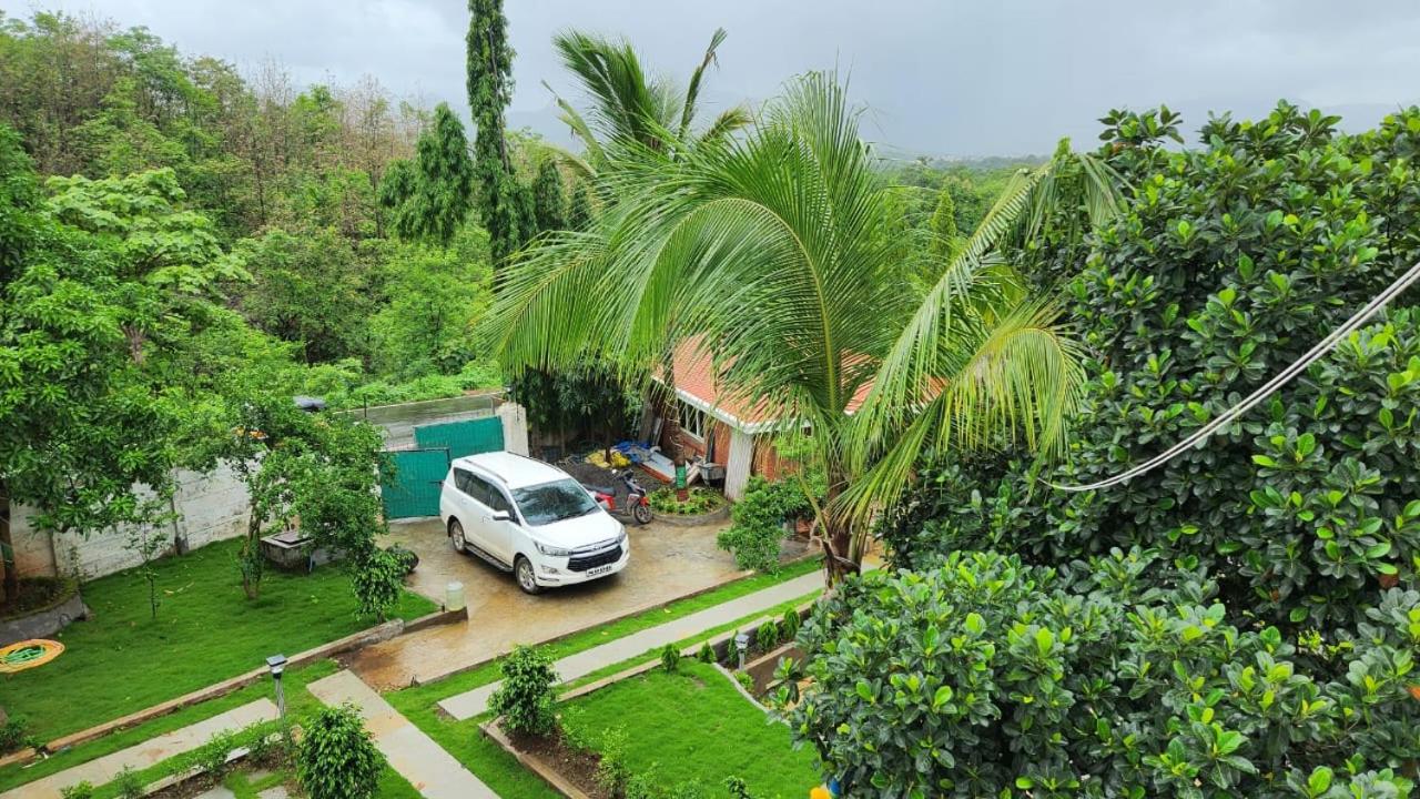 Pahunchar Farm