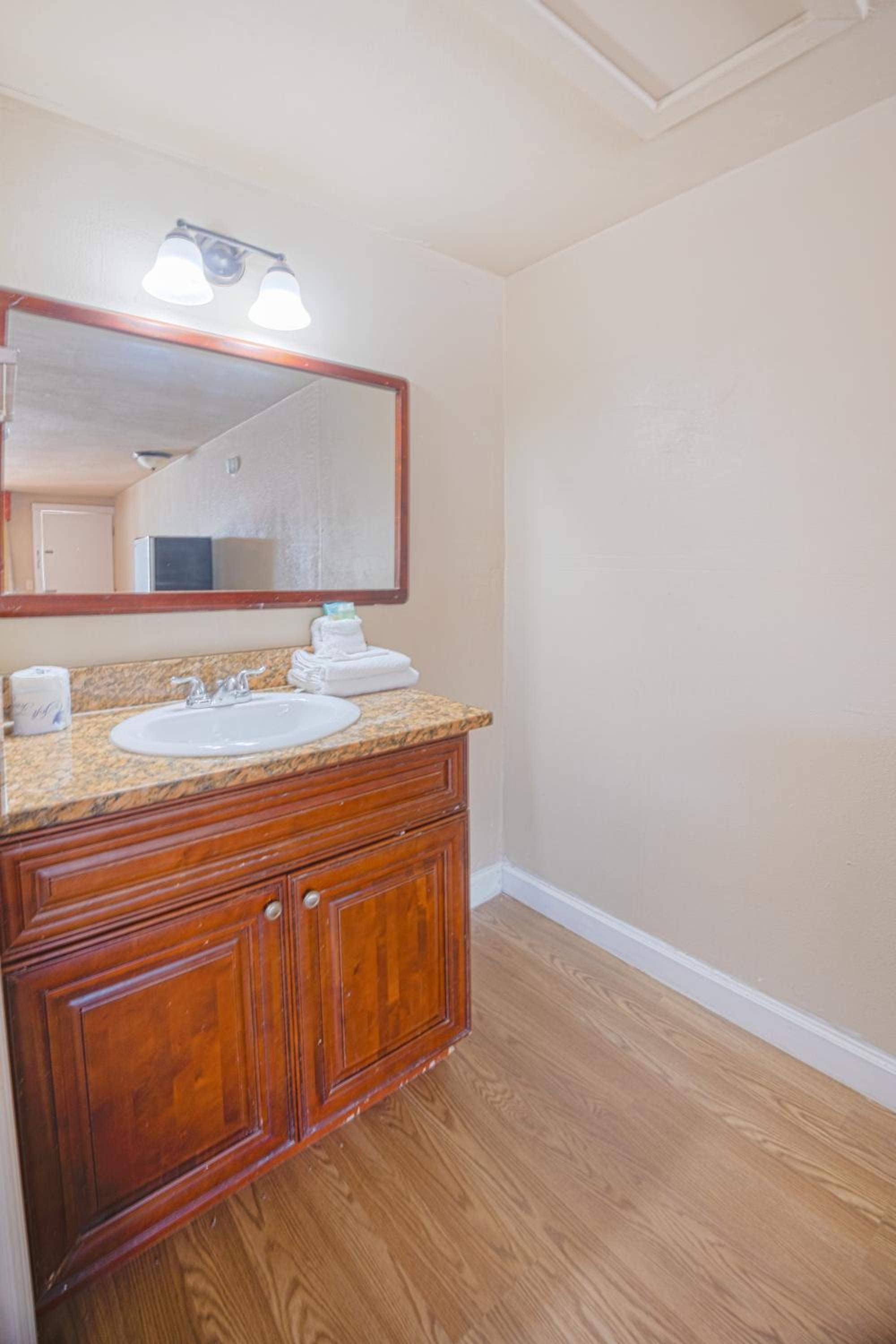 Liberty Inn and Suites Kissimmee near Disney World
