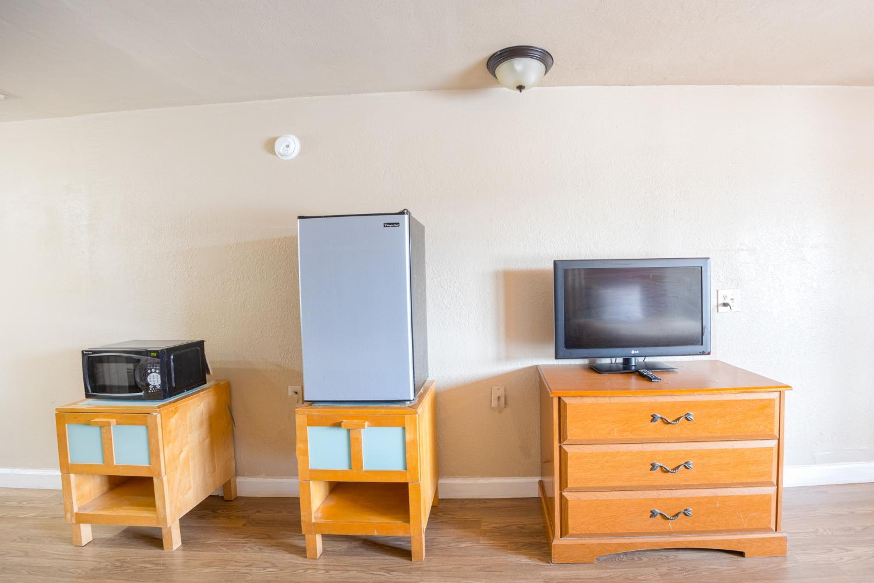 Liberty Inn and Suites Kissimmee near Disney World