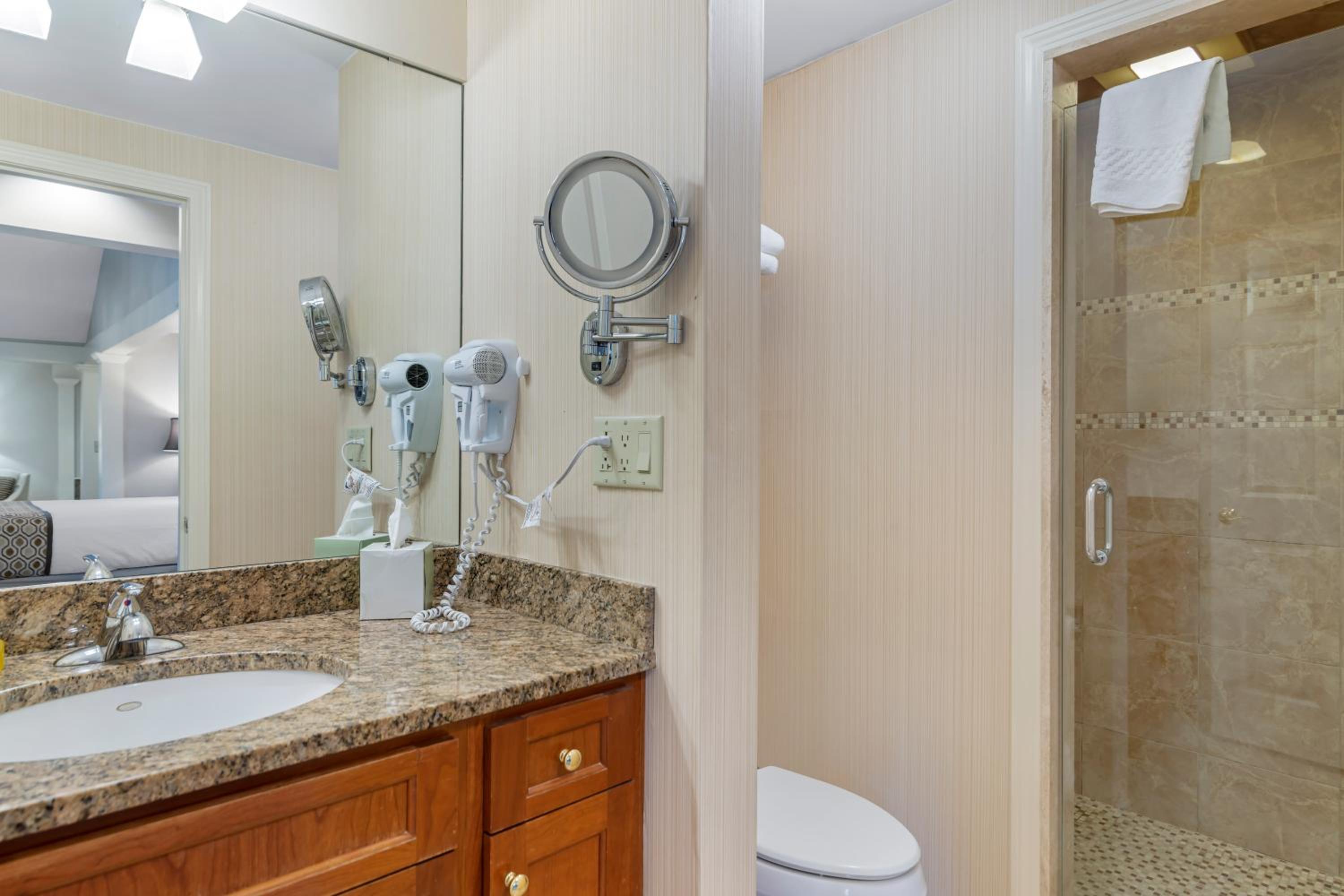 Meadowmere Resort - Property Image 37