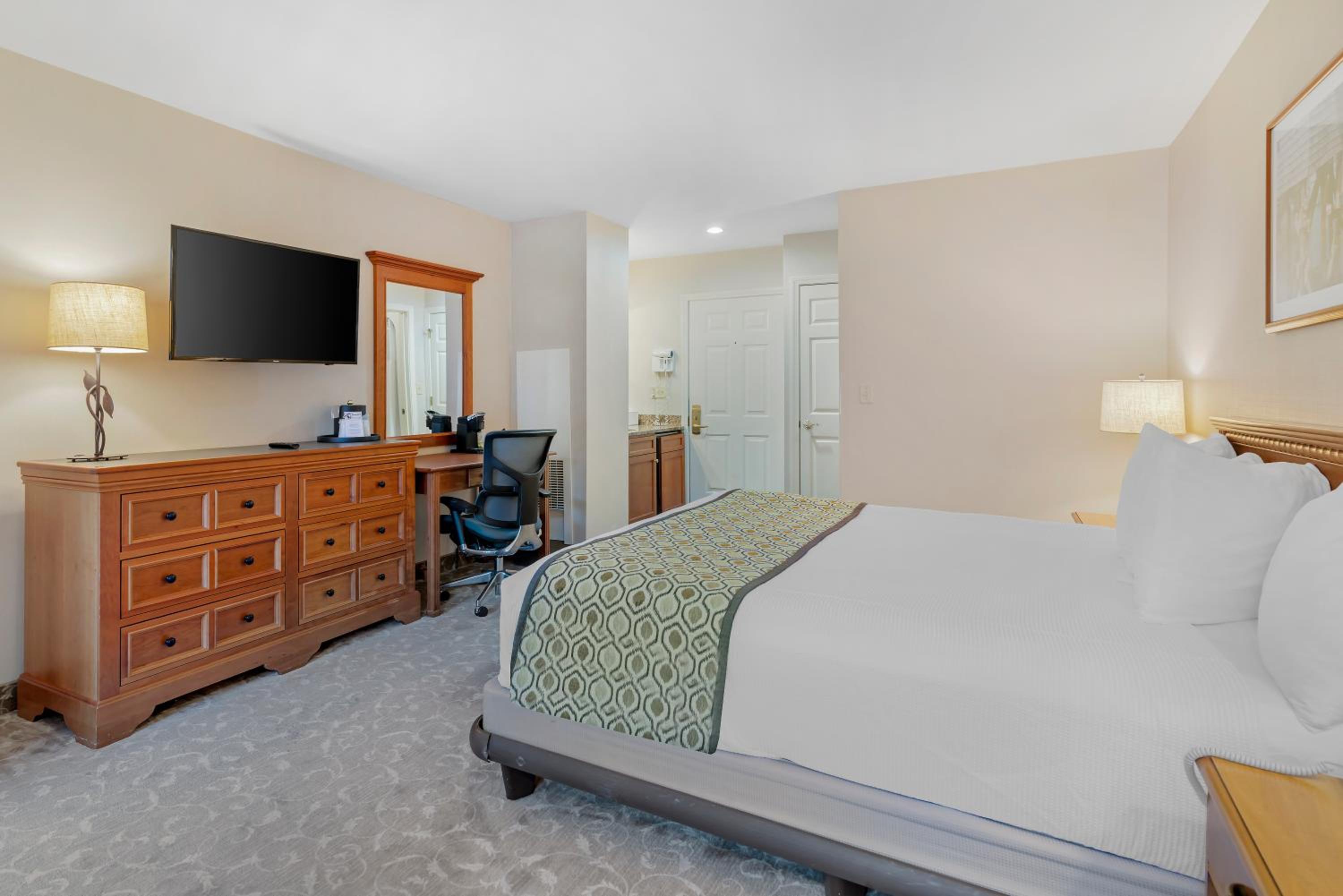 Meadowmere Resort - Property Image 56