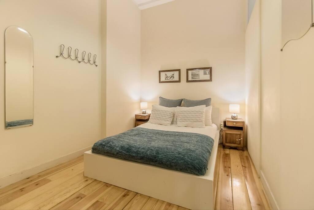 Correeiros Downtown - Historic Lisbon Apartment