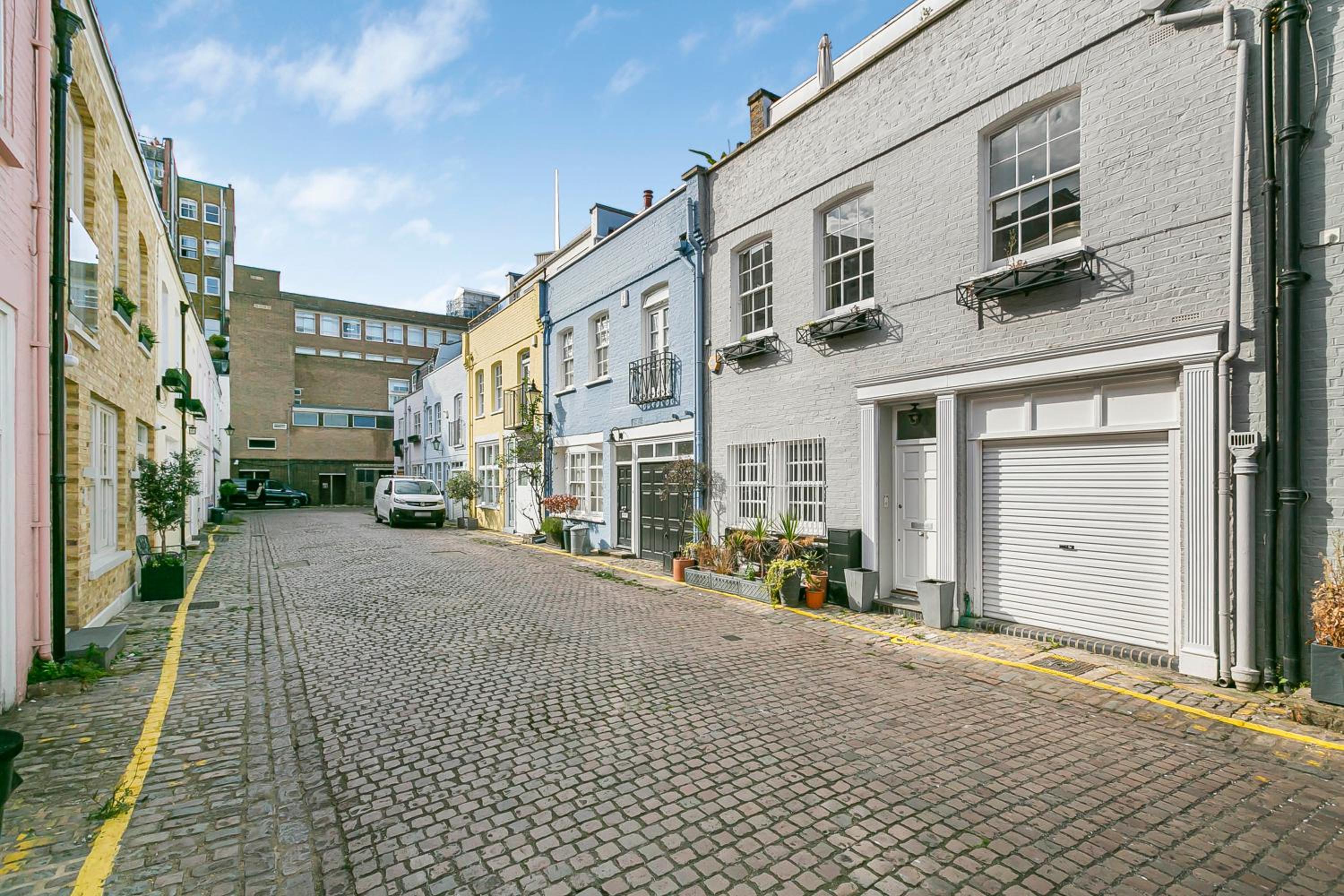 4 Bedroom House With Home Gym - Behind V&A Museum