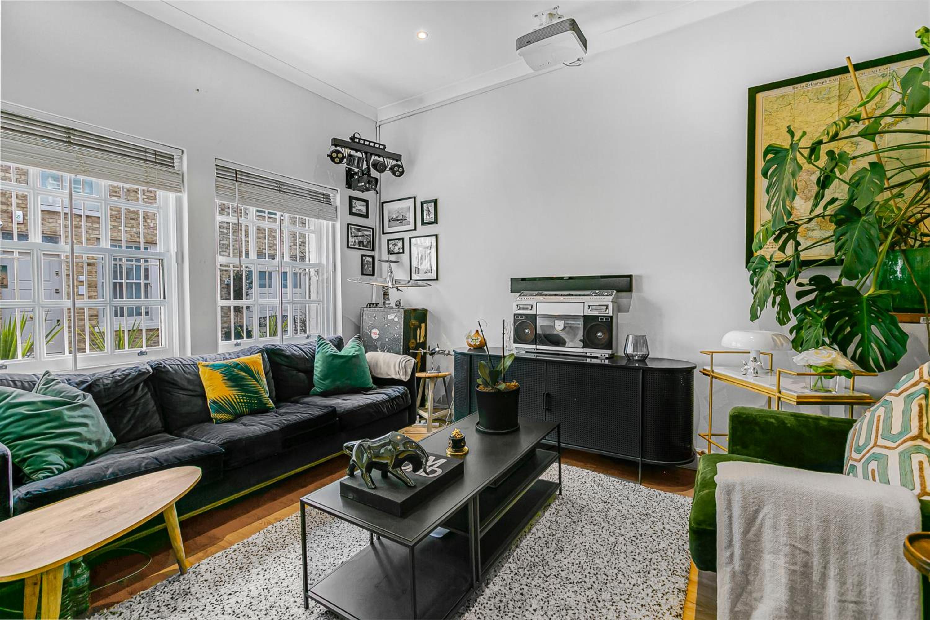 4 Bedroom House With Home Gym - Behind V&A Museum
