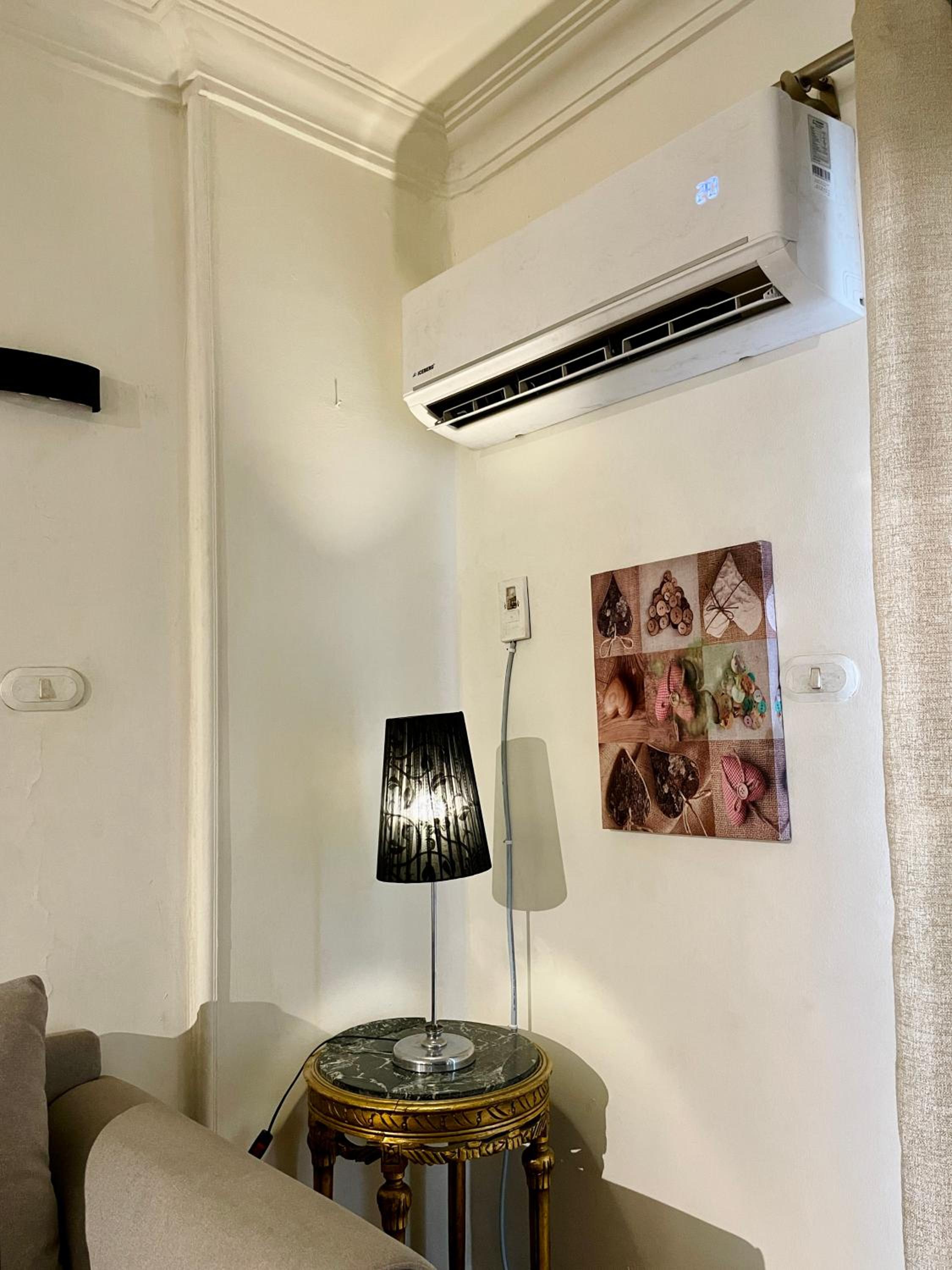 Modern 3BR Apartment - Steps from Abbas El Akkad and Citystars