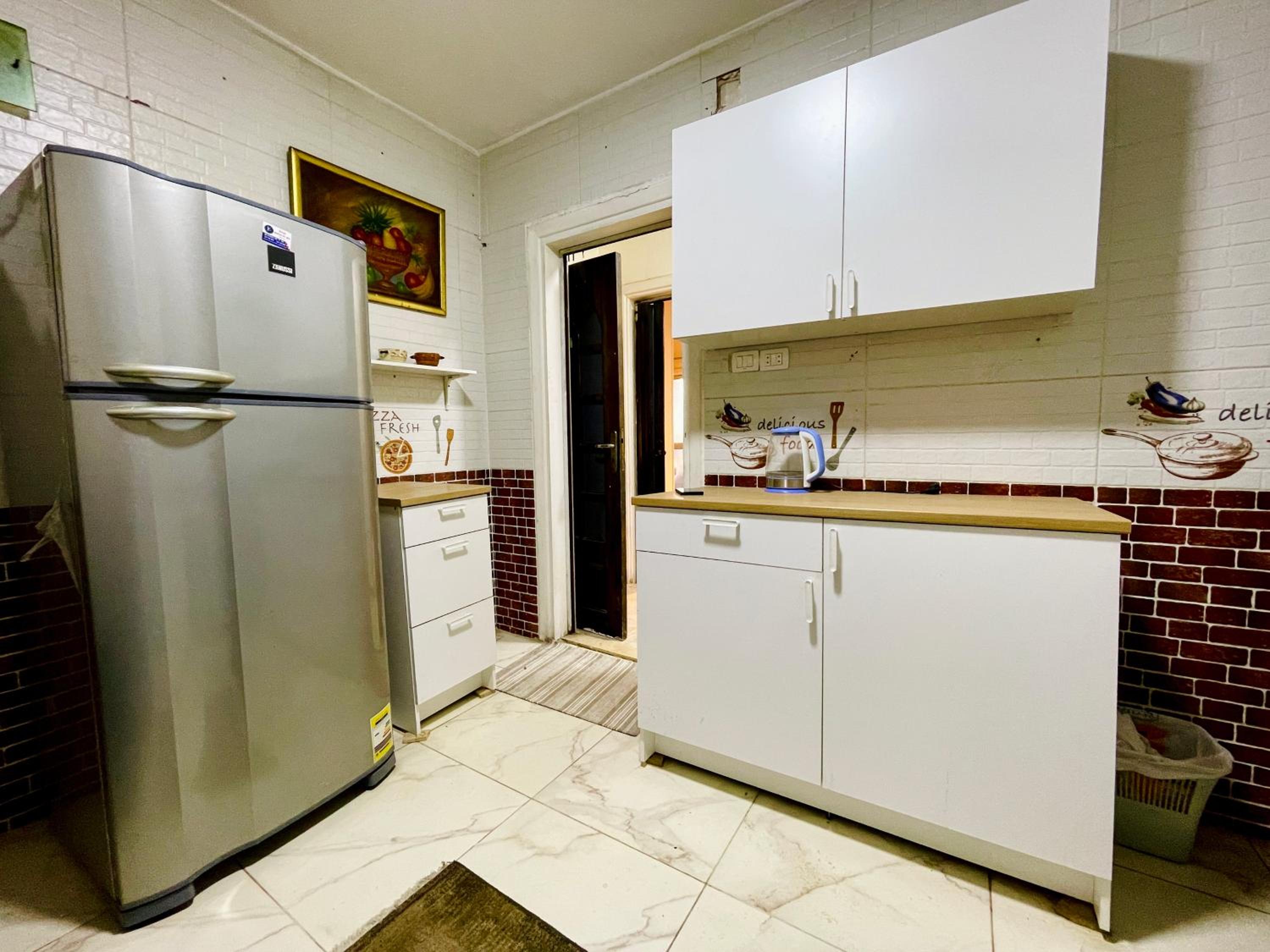 Modern 3BR Apartment - Steps from Abbas El Akkad and Citystars