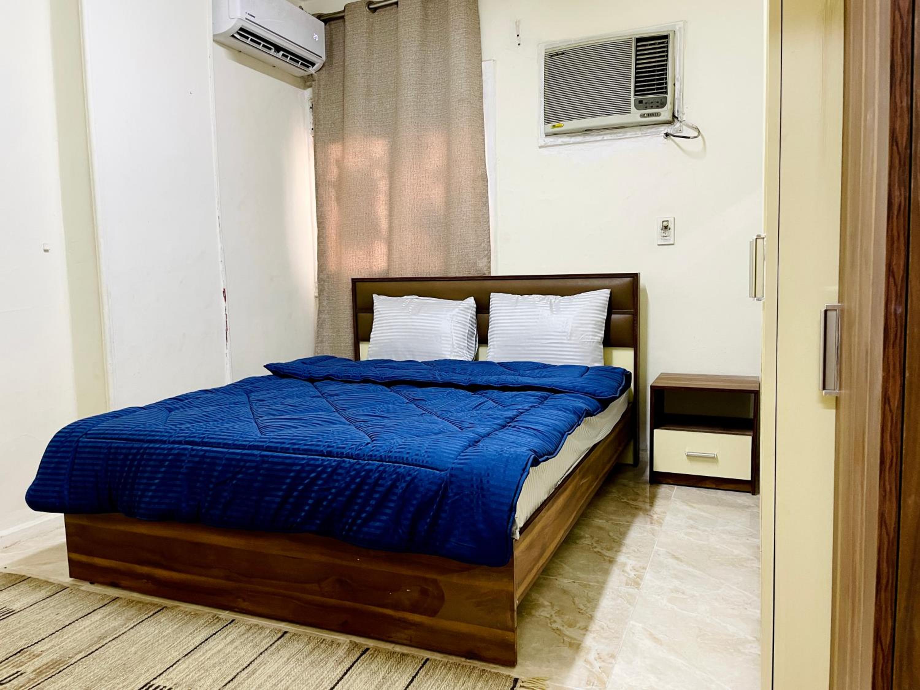 Modern 3BR Apartment - Steps from Abbas El Akkad and Citystars