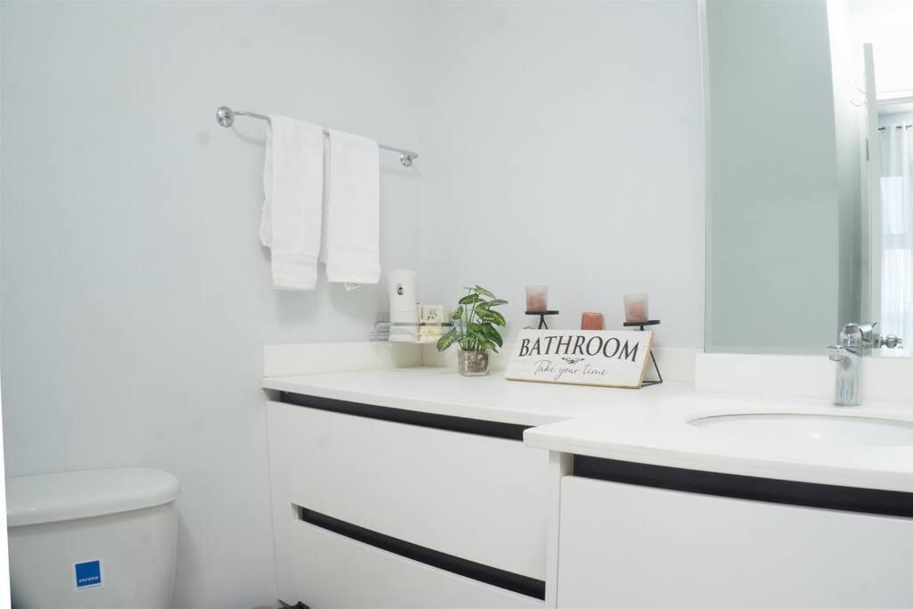 Jamaica Vacation Rentals - Kingston Luxury Home