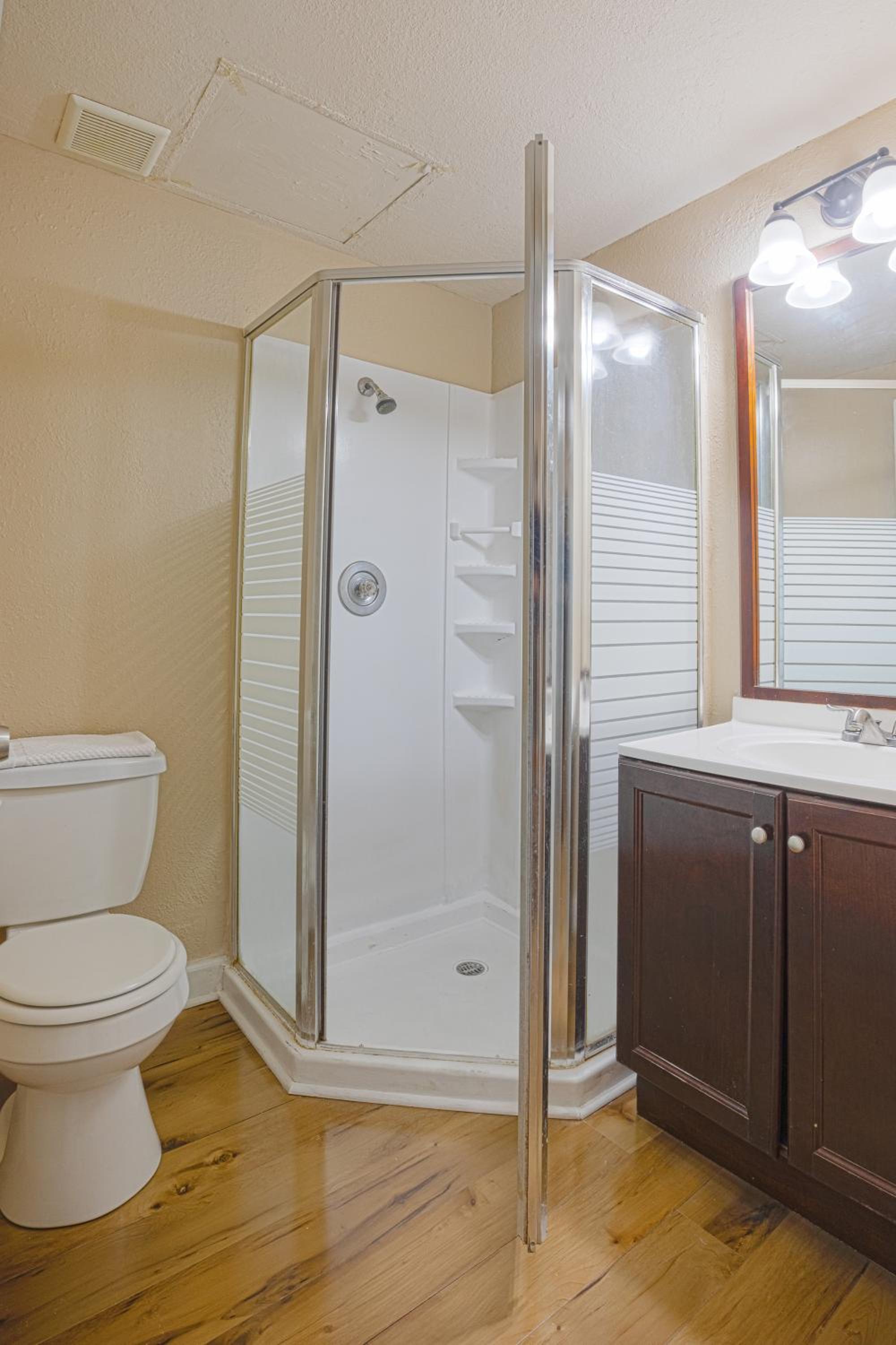 Liberty Inn and Suites Kissimmee near Disney World