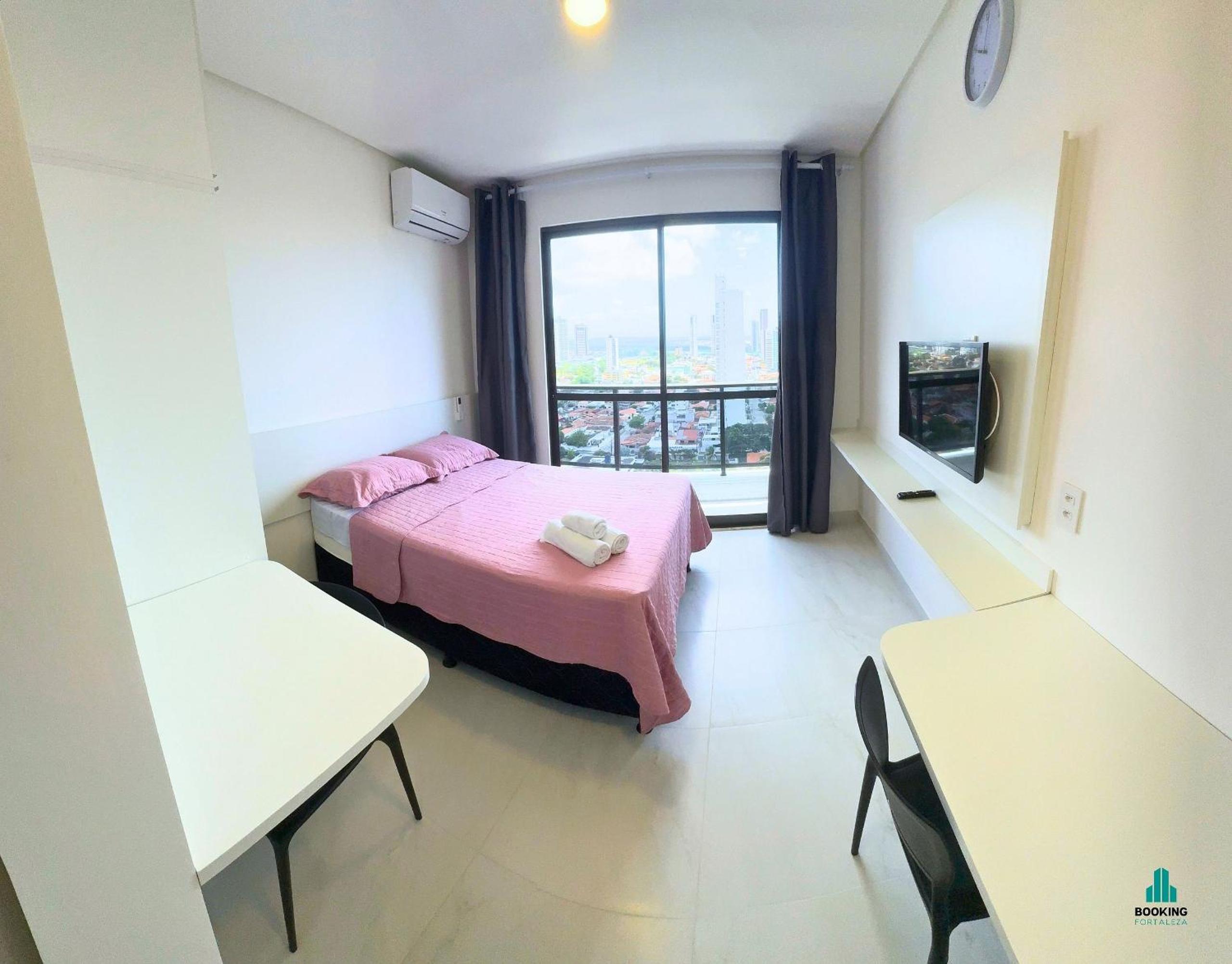 Compact Time by Holiday Stays