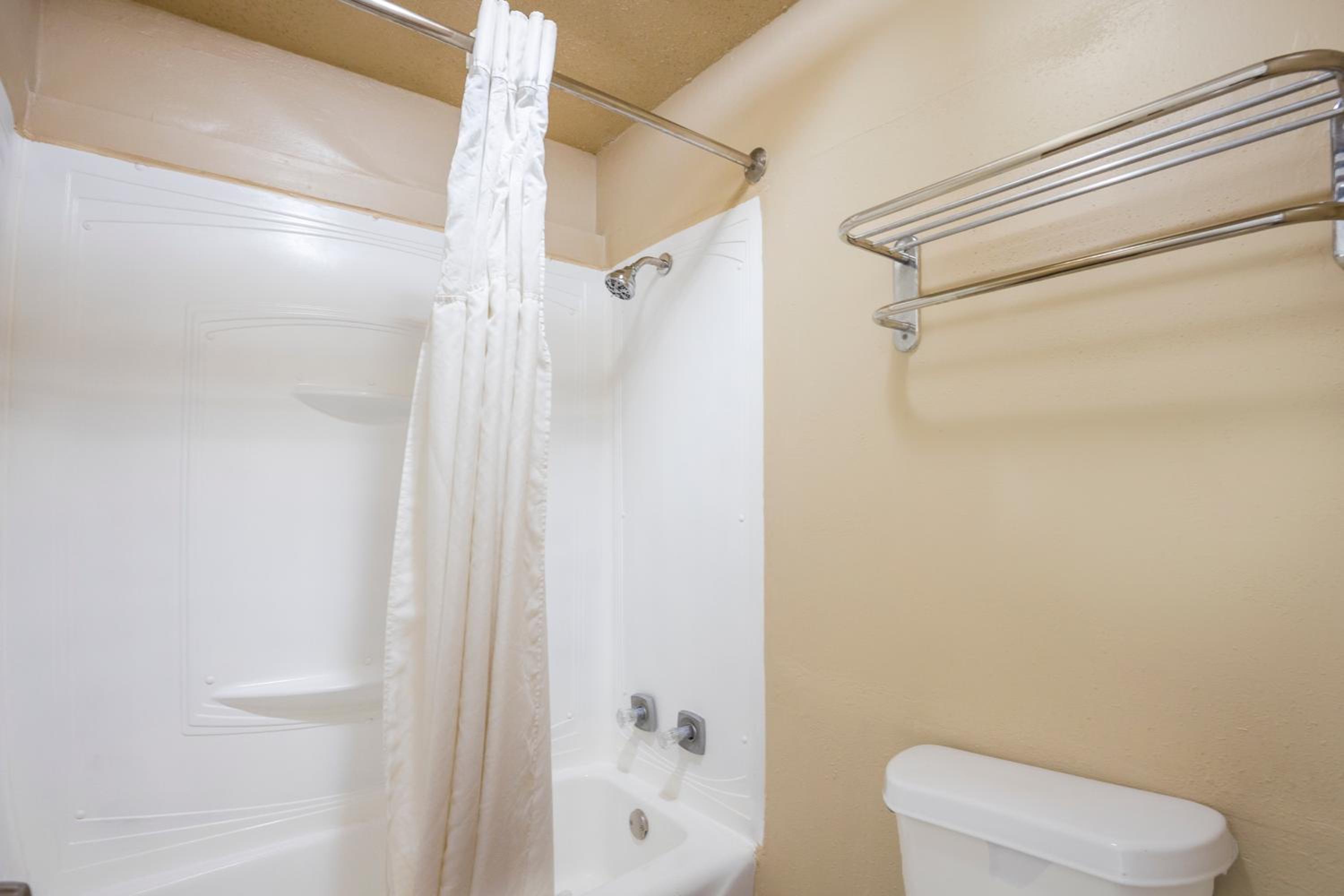 Liberty Inn and Suites Kissimmee near Disney World