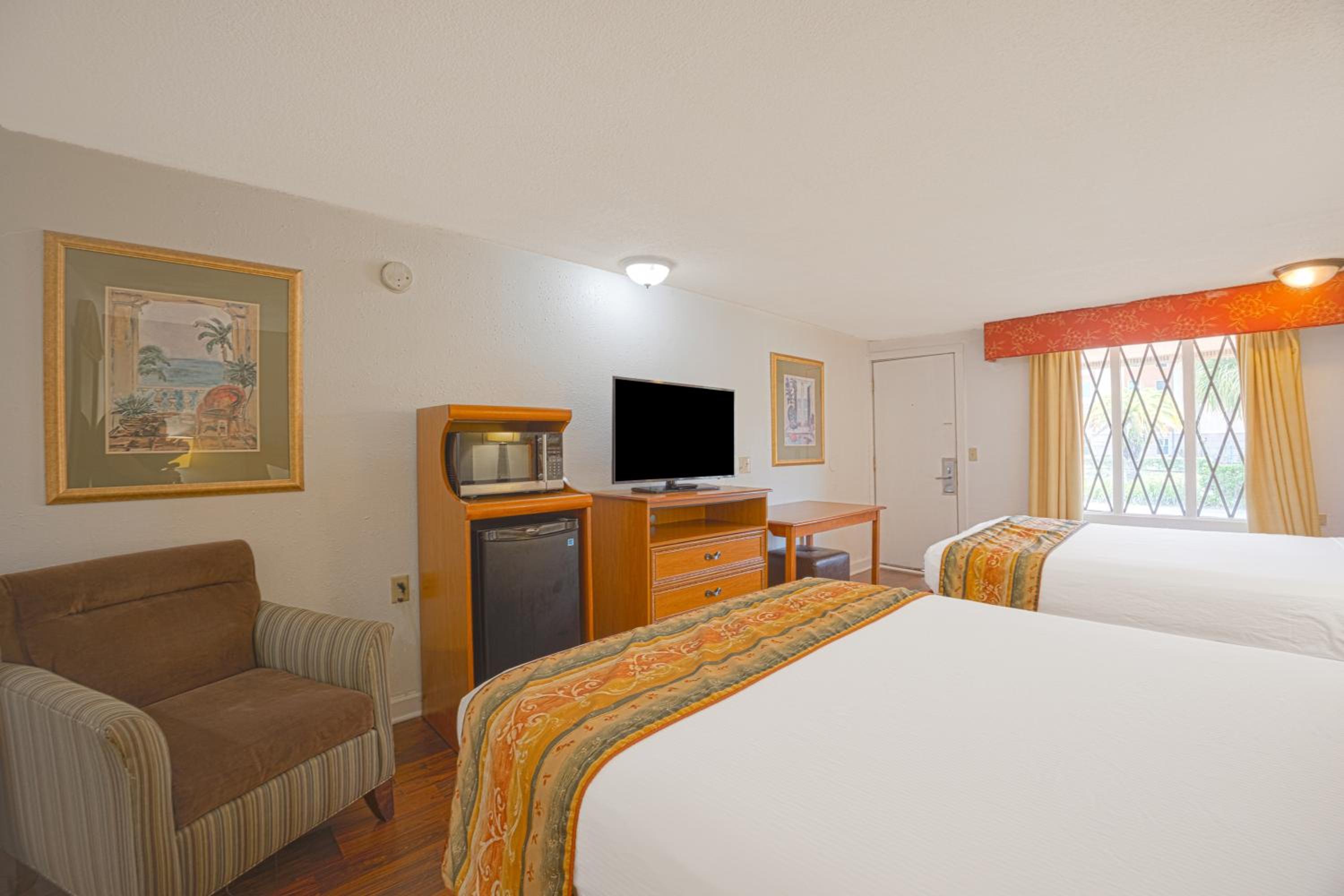 Liberty Inn and Suites Kissimmee near Disney World