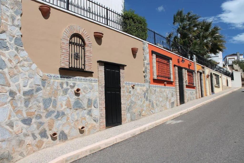 Fabulous 3 bedroom Townhouse located within Villa Martin