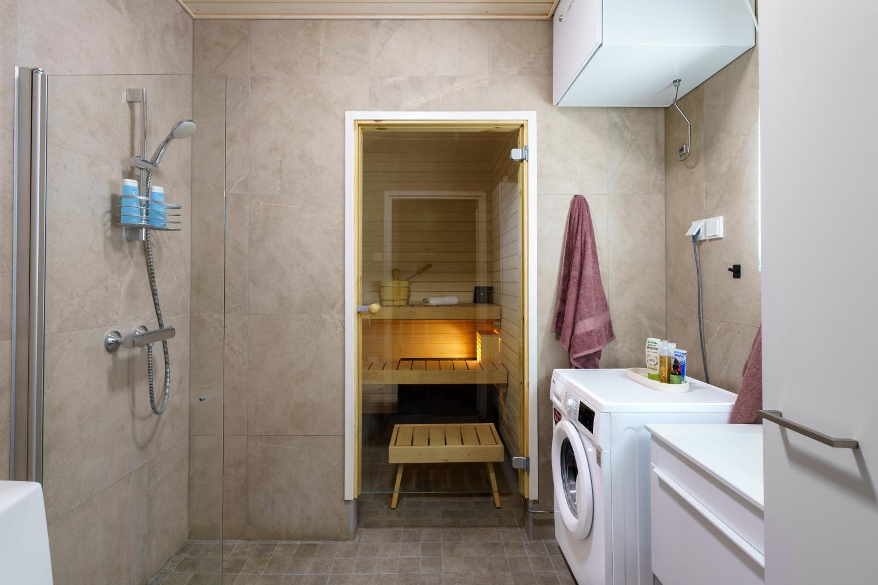 Apartment with sauna