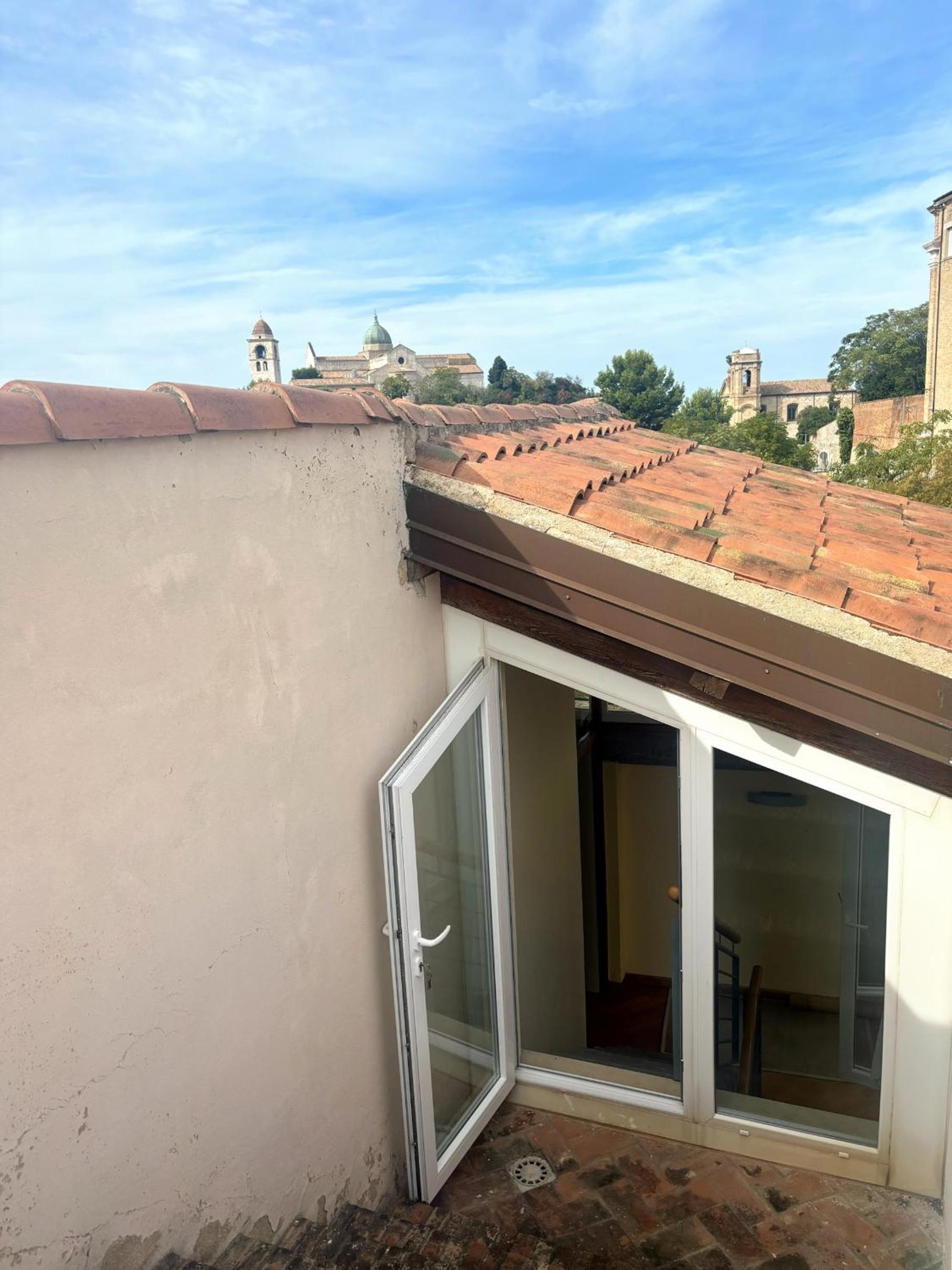 Domus Mirabilis