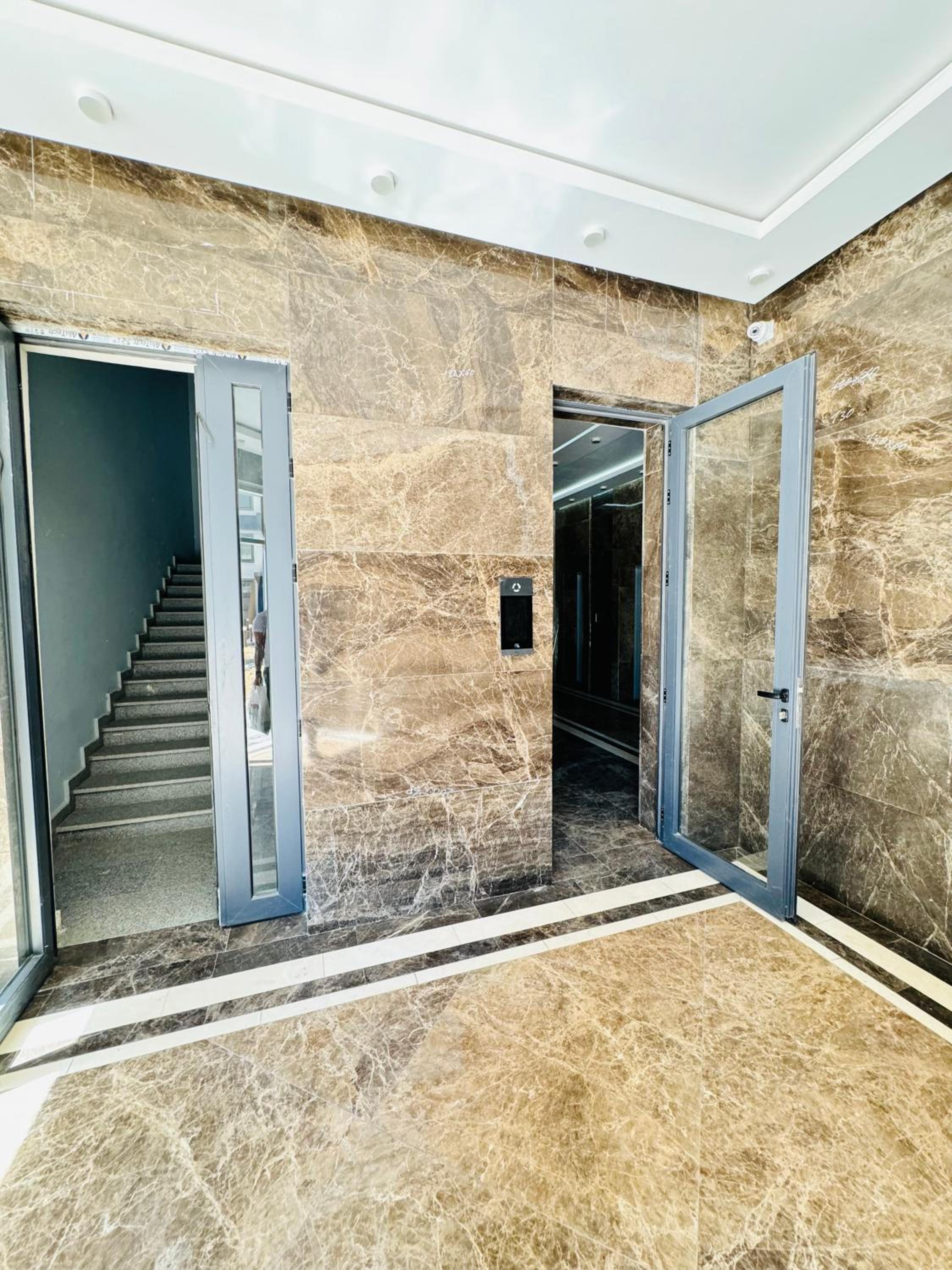 Sea View Apartment