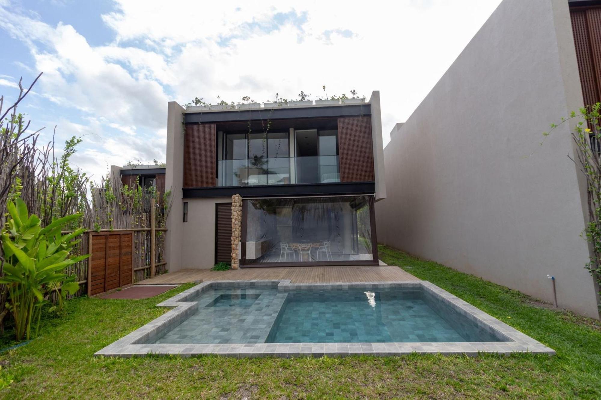 Casa de Luxo em Condomínio em Milagres by Qavi